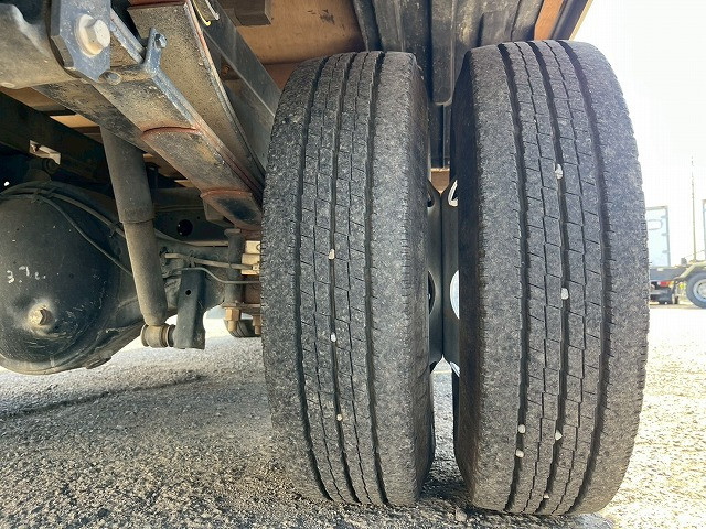 いすゞ エルフ BDG-NPR85AR(未入力/関係無)の写真45