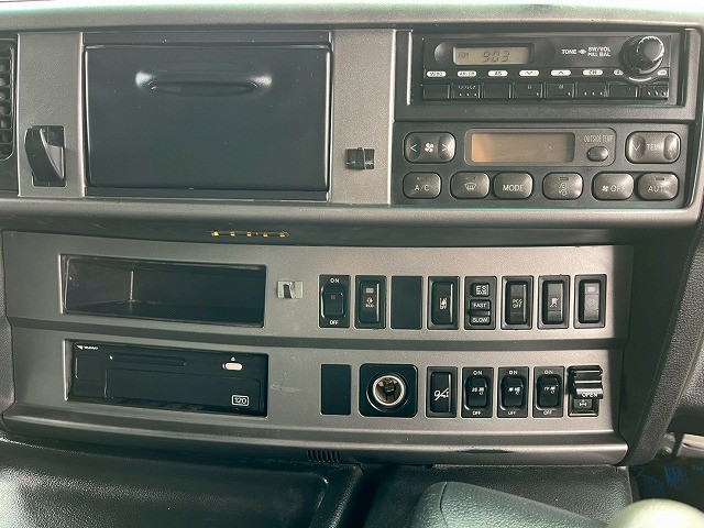 日野 プロフィア QPG-FW1EXEG(8x4)の写真32