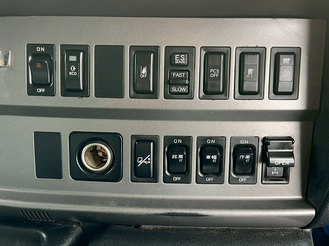 日野 プロフィア QPG-FW1EXEG(8x4)の写真33