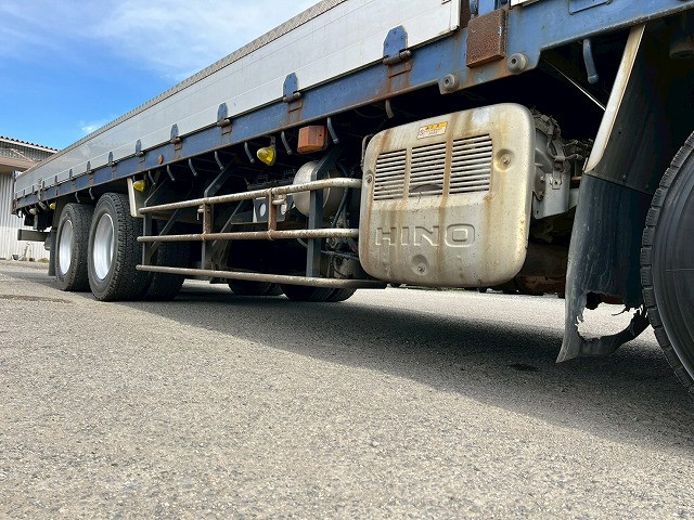 日野 プロフィア QPG-FW1EXEG(8x4)の写真40