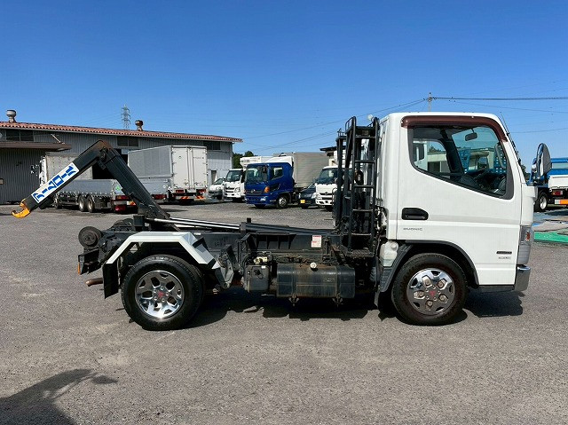 ★新明和製・アームロール！★3トン積載！★H25-キャンター・脱着装置付コンテナ専用車|三菱 キャンター TKG-FEA50(未入力/関係無)の写真11