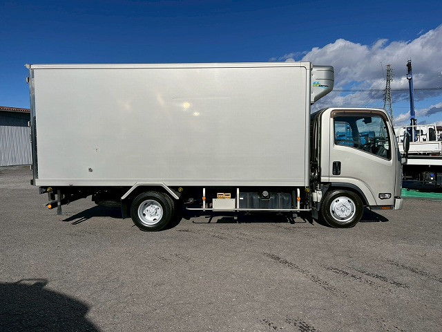 ハイキャブ×ロング!★2.95トン積載!★H28-エルフ・冷蔵冷凍車|いすゞ エルフ TRG-NMR85AN(未入力/関係無)の写真5