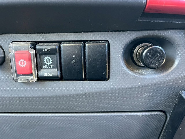 いすゞ エルフ TRG-NMR85AN(未入力/関係無)の写真33