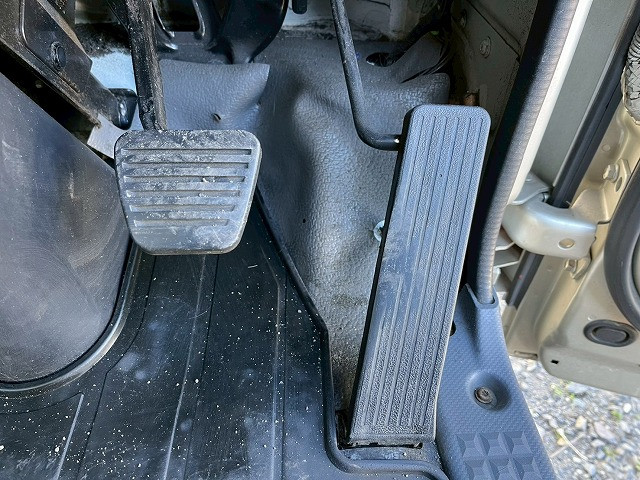 いすゞ エルフ TRG-NMR85AN(未入力/関係無)の写真37