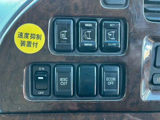 いすゞ ギガ QKG-CYJ77A(8x4)の写真28