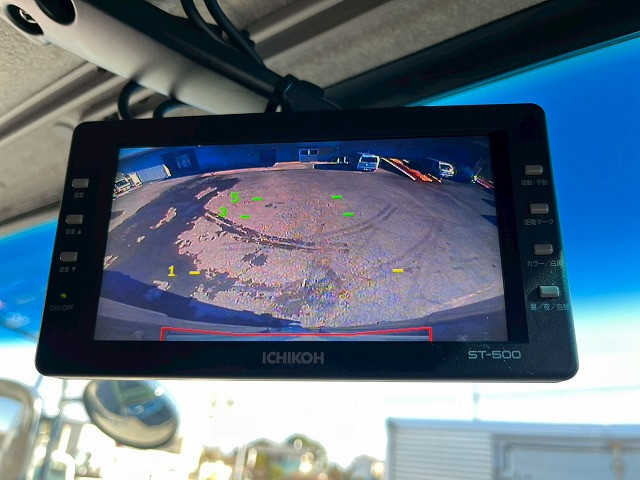 いすゞ ギガ QKG-CYJ77A(8x4)の写真32