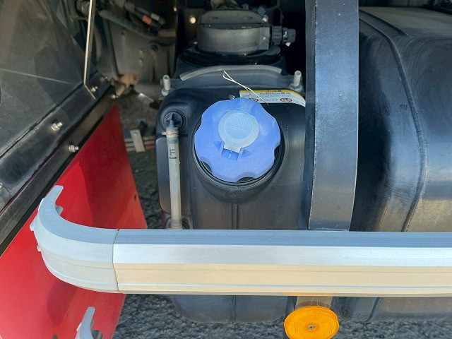 いすゞ ギガ QKG-CYJ77A(8x4)の写真39