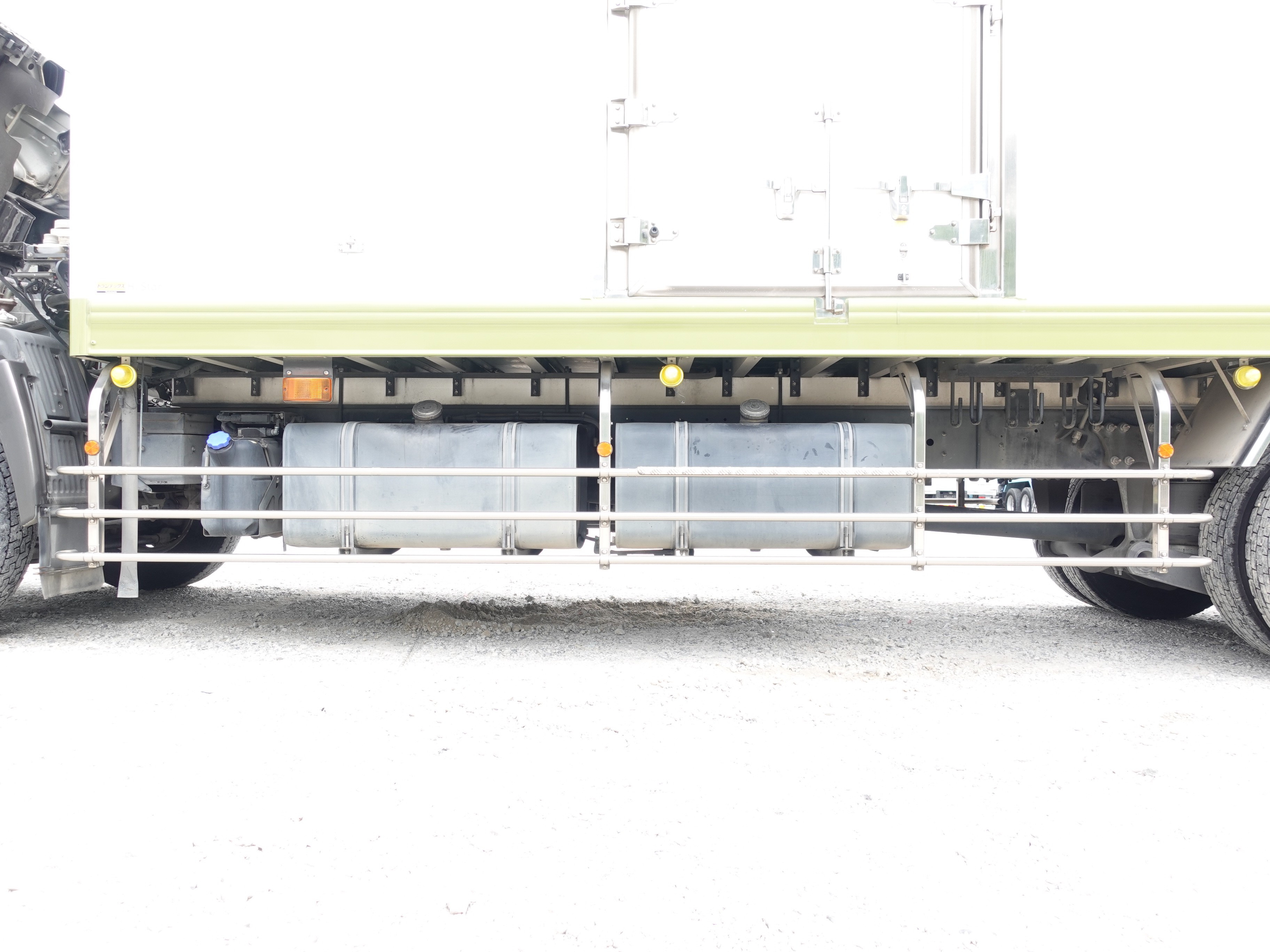 日野 プロフィア QPG-FR1EXEG(2WD)の写真17