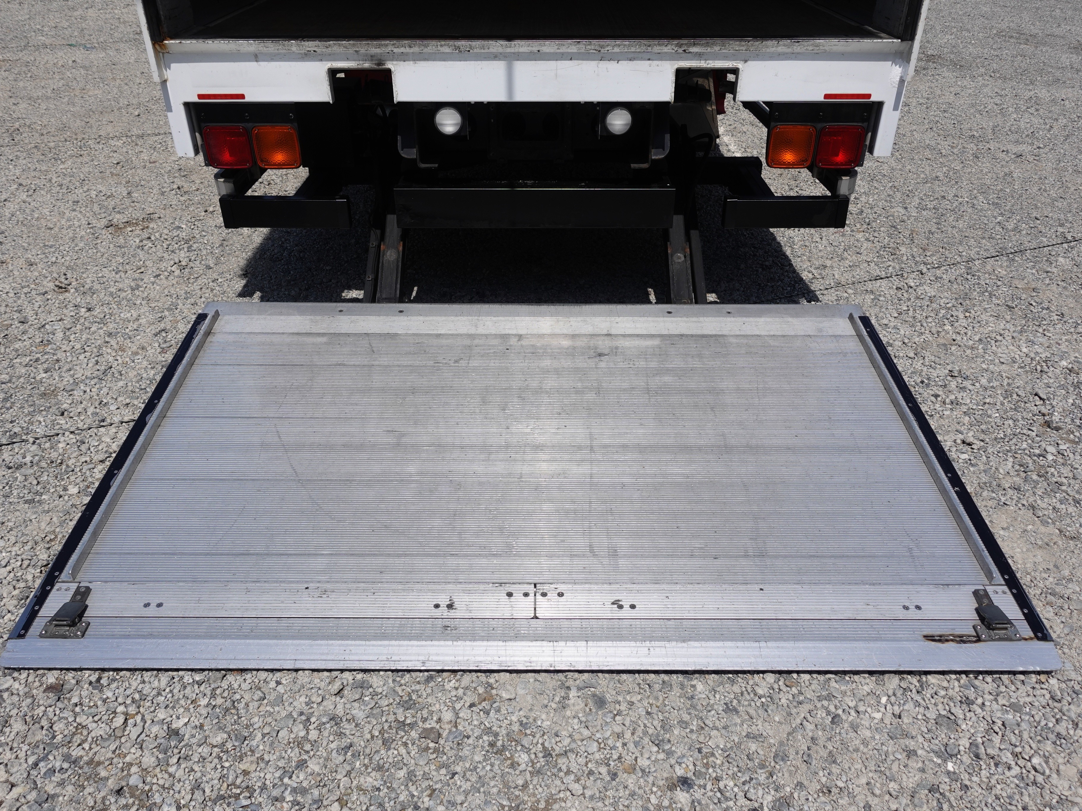 三菱 スーパーグレート QPG-FS64VZ(8x4)の写真11