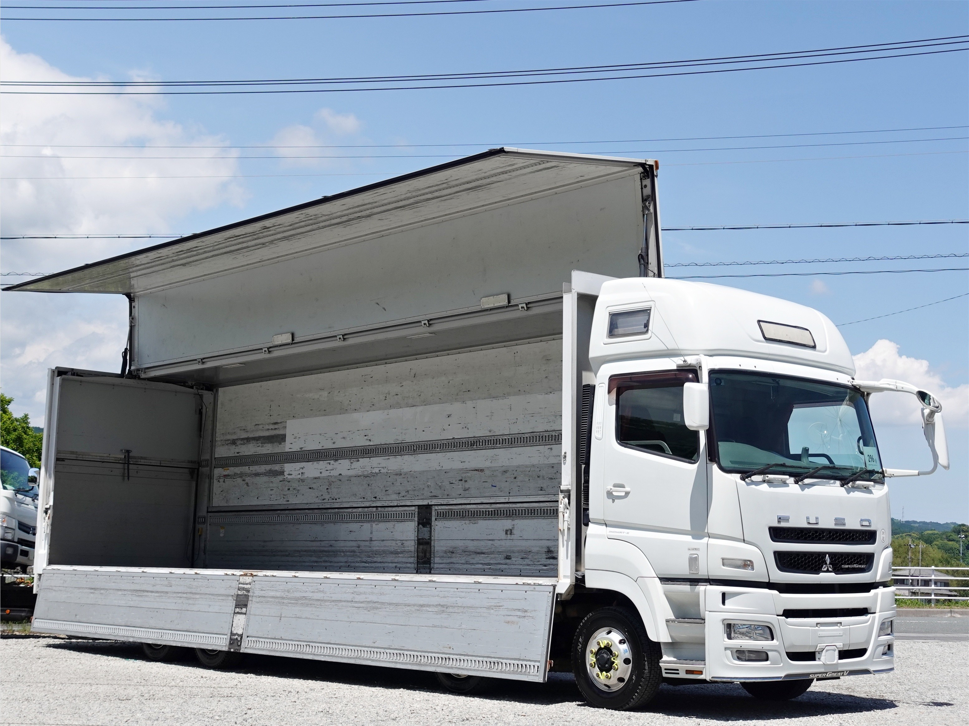 三菱 スーパーグレート QPG-FS64VZ(8x4)の写真22