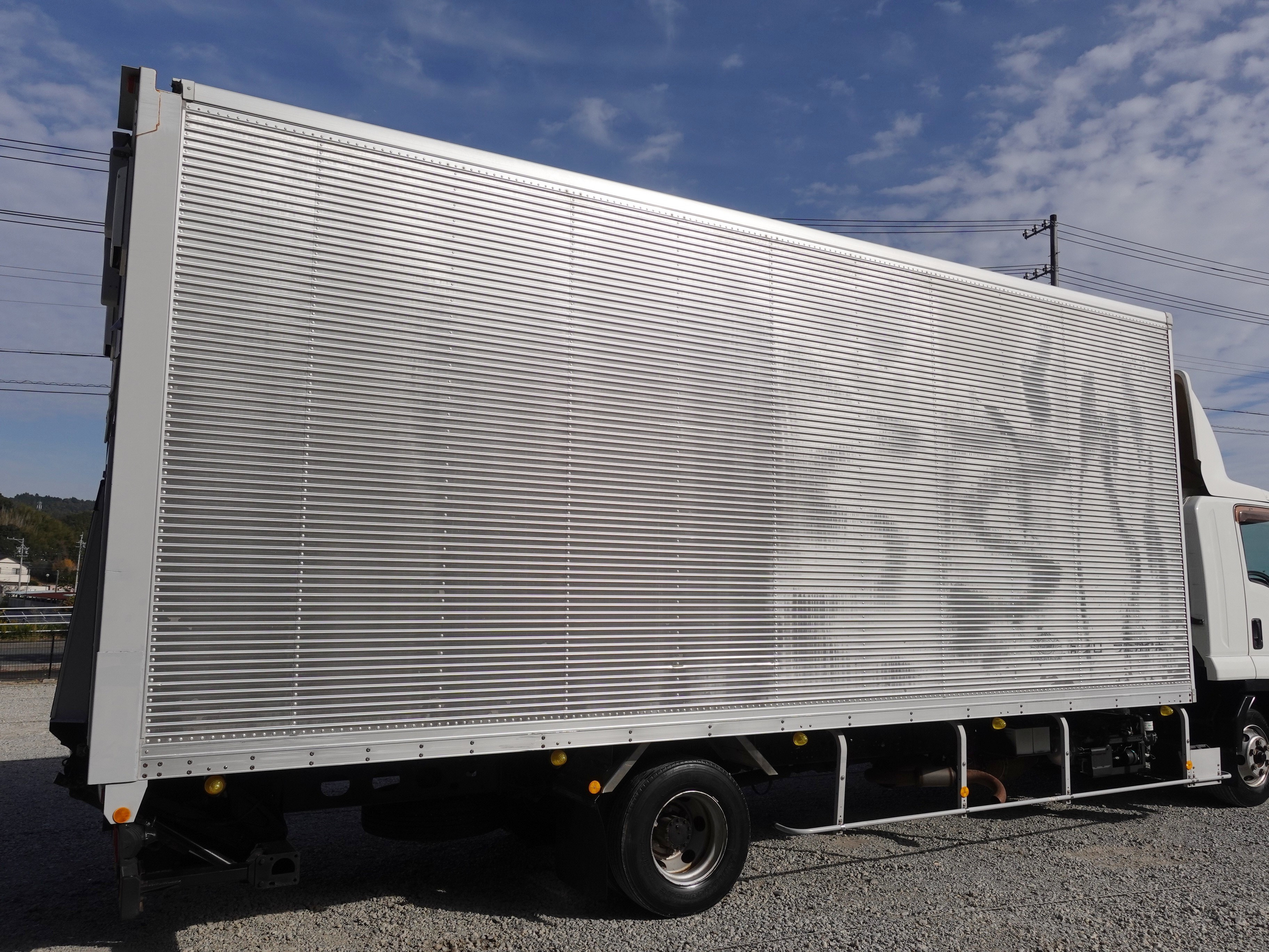 いすゞ フォワード TKG-FRR90S2(2WD)の写真5