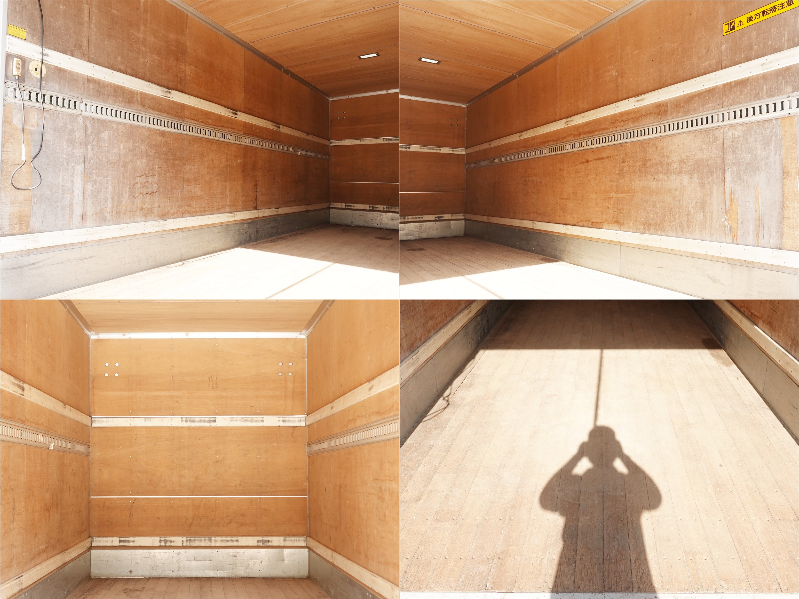 いすゞ フォワード TKG-FRR90S2(2WD)の写真10