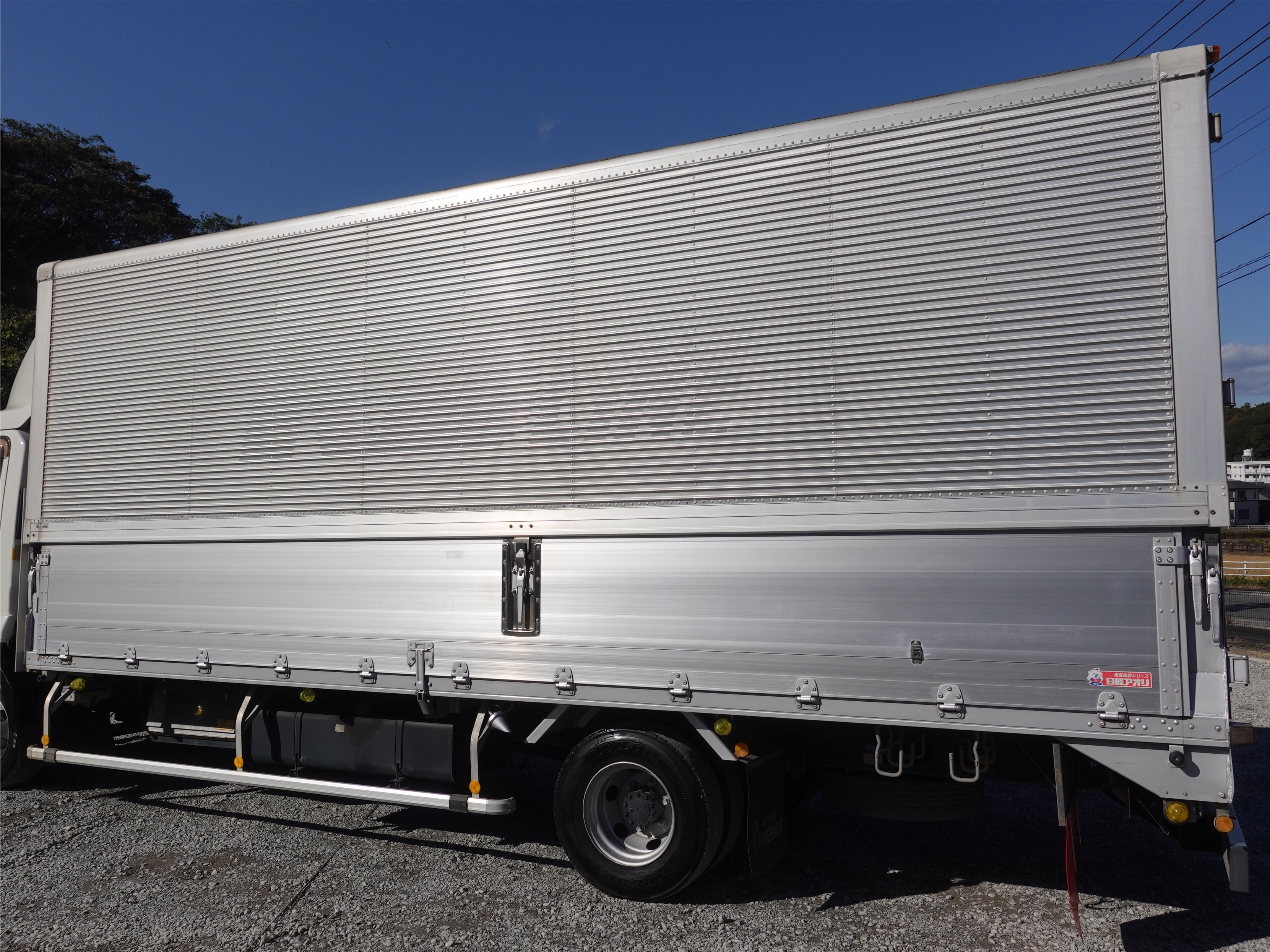 いすゞ フォワード SKG-FRR90S2(2WD)の写真7