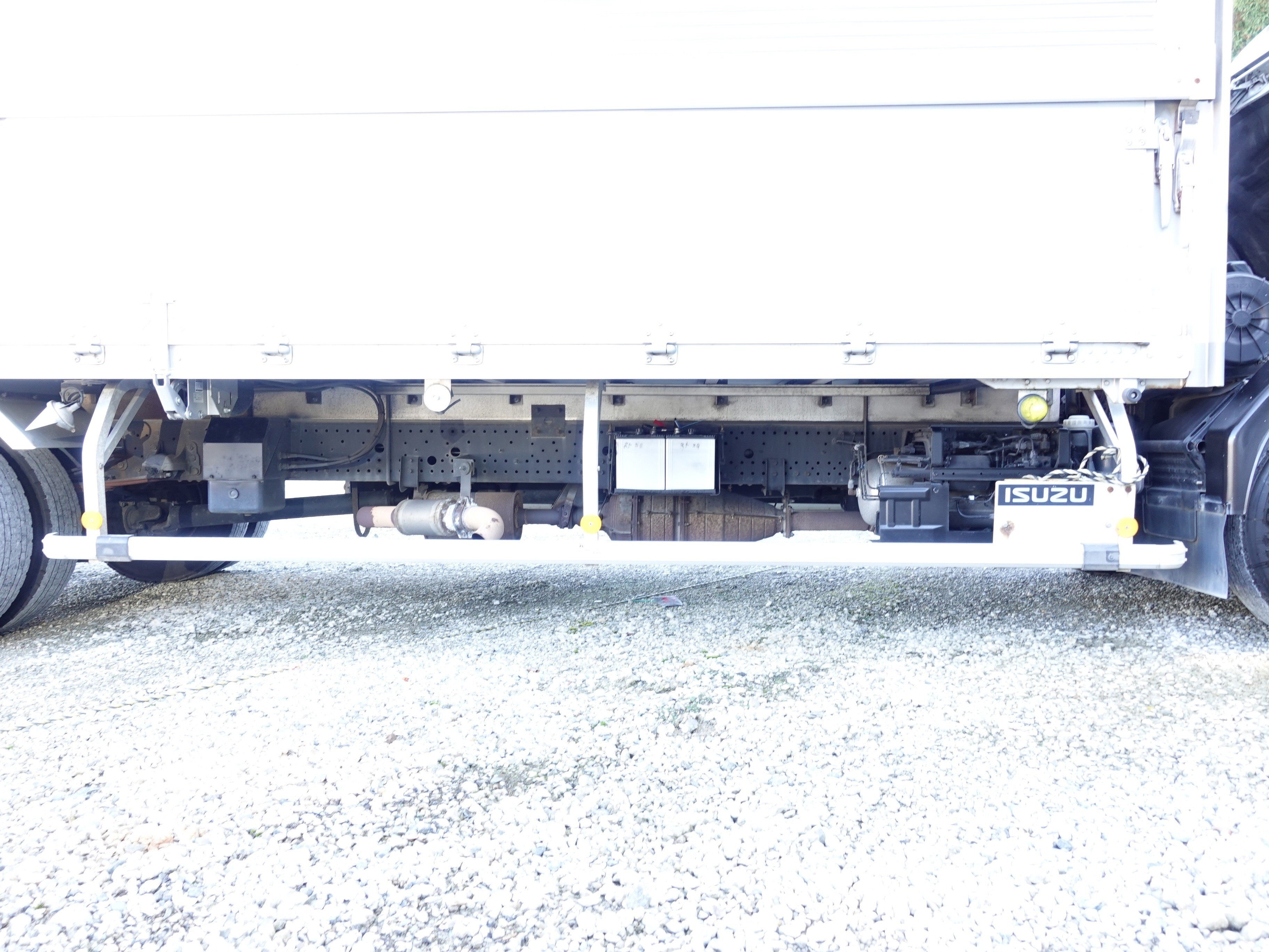 いすゞ フォワード SKG-FRR90S2(2WD)の写真12