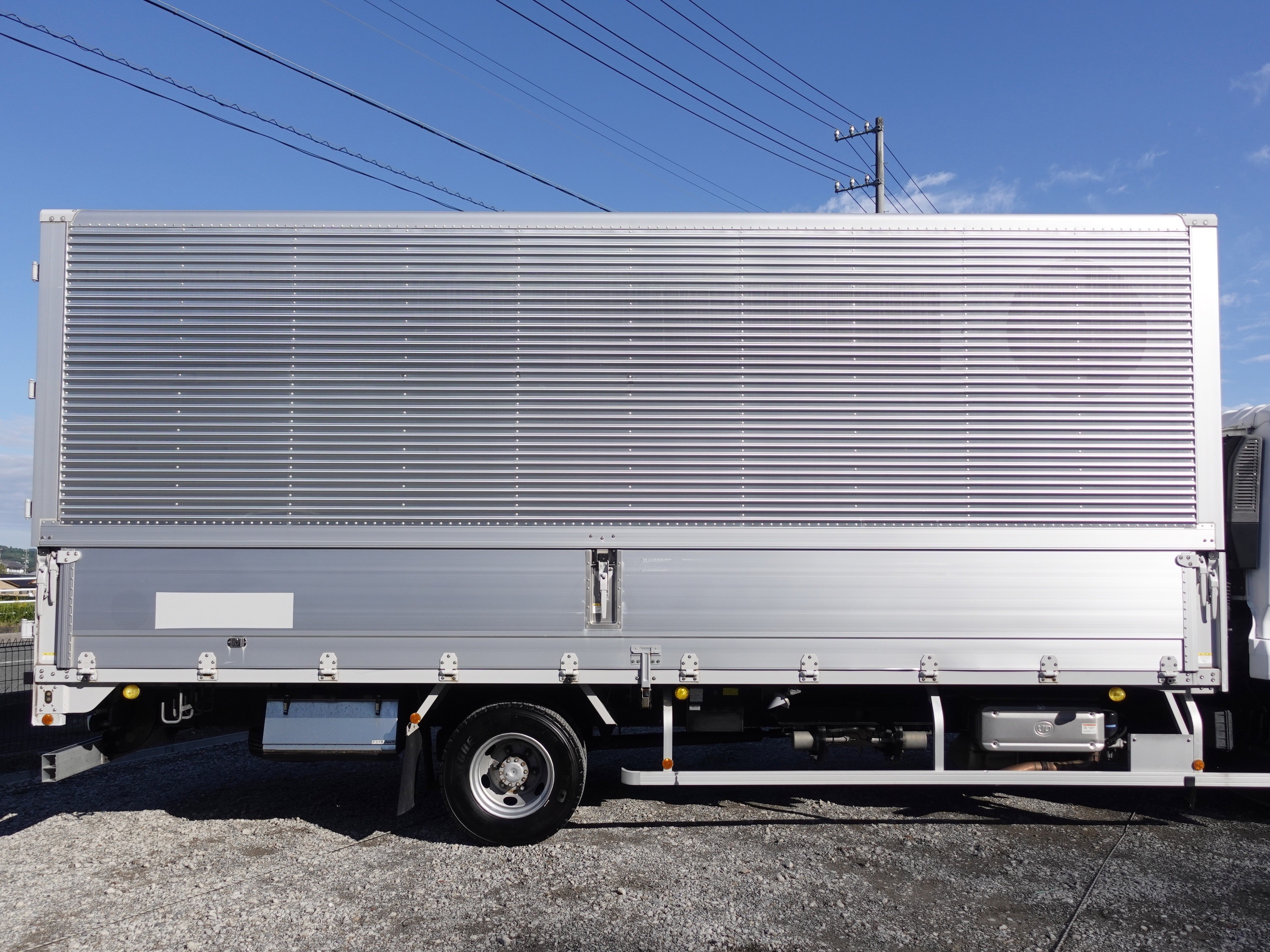 UD コンドル TKG-MK38C(2WD)の写真5