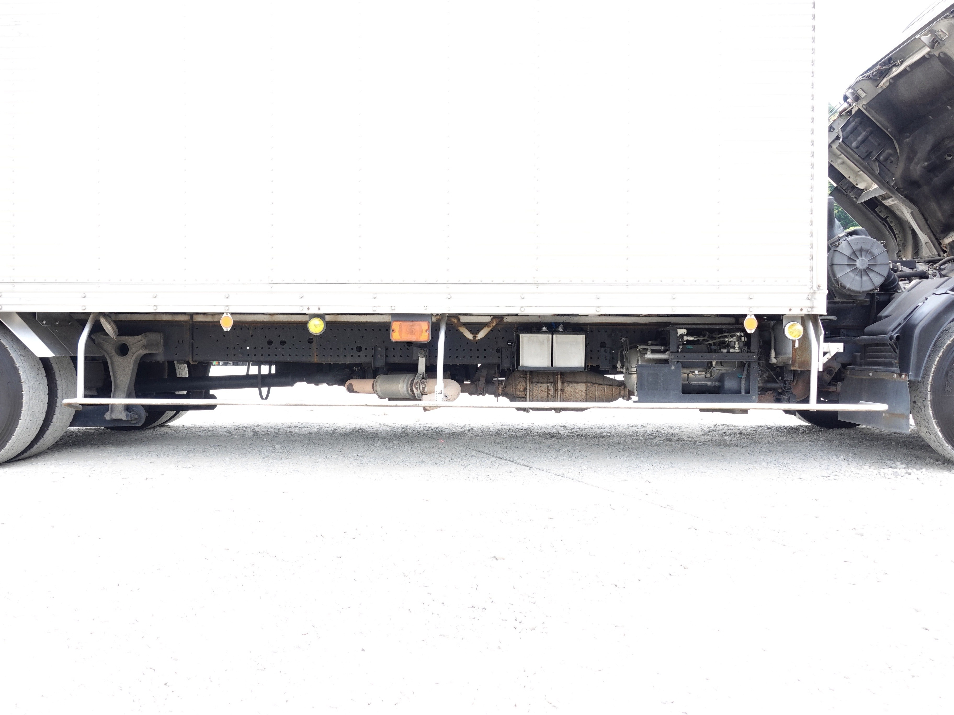 いすゞ フォワード SKG-FRR90T2(2WD)の写真12