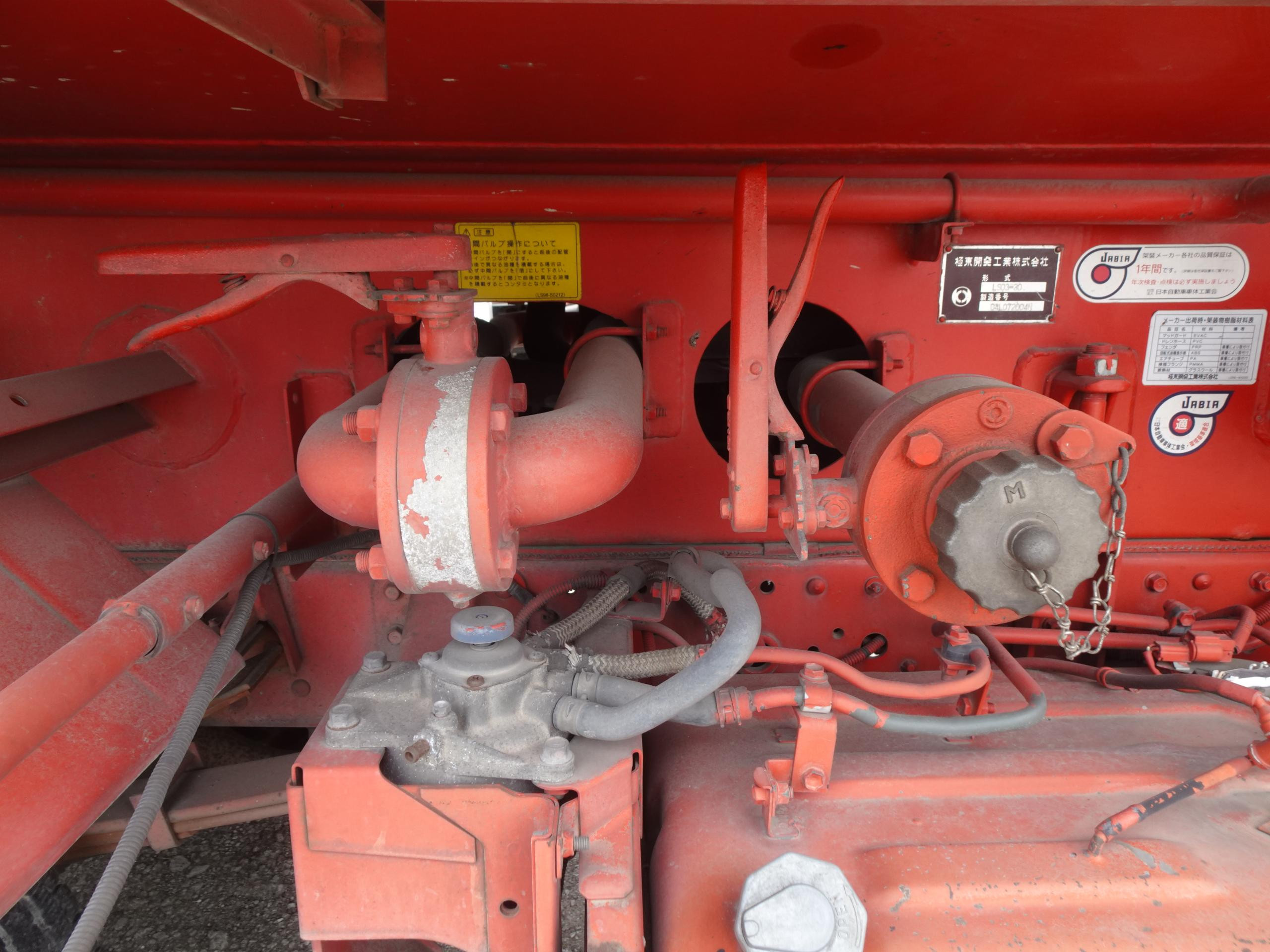 三菱 キャンター PA-FE73DB(2WD)の写真8