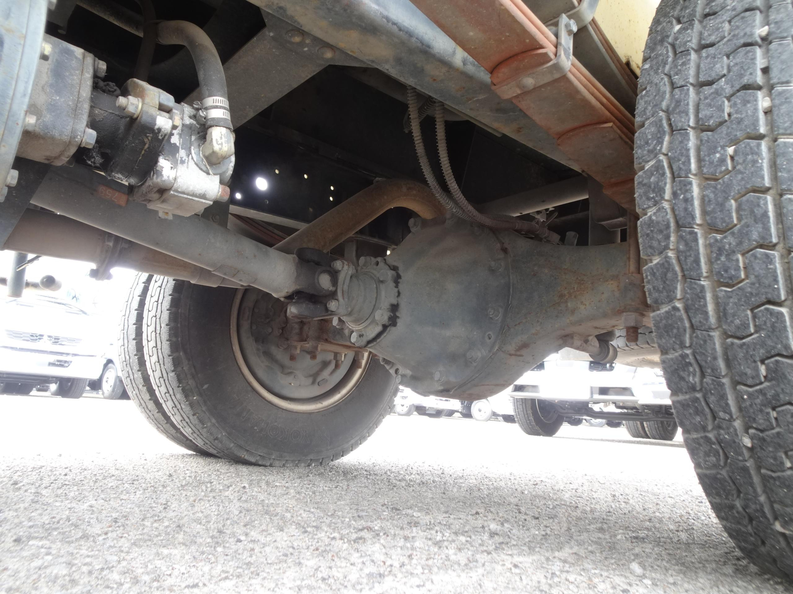 三菱 キャンター PA-FE73DB(2WD)の写真16