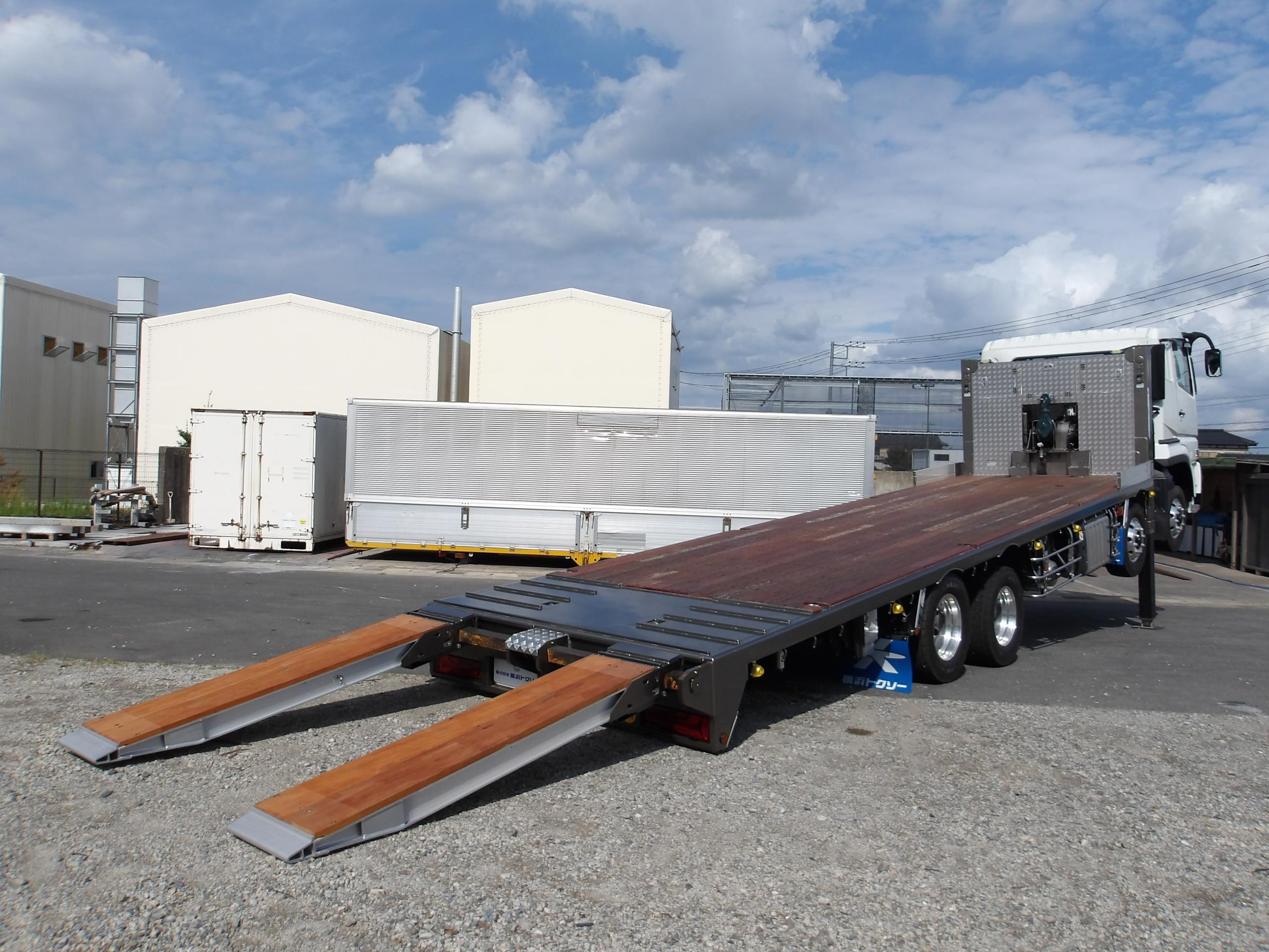 三菱 スーパーグレート 2PG-FS80VZ(8x4)の写真5