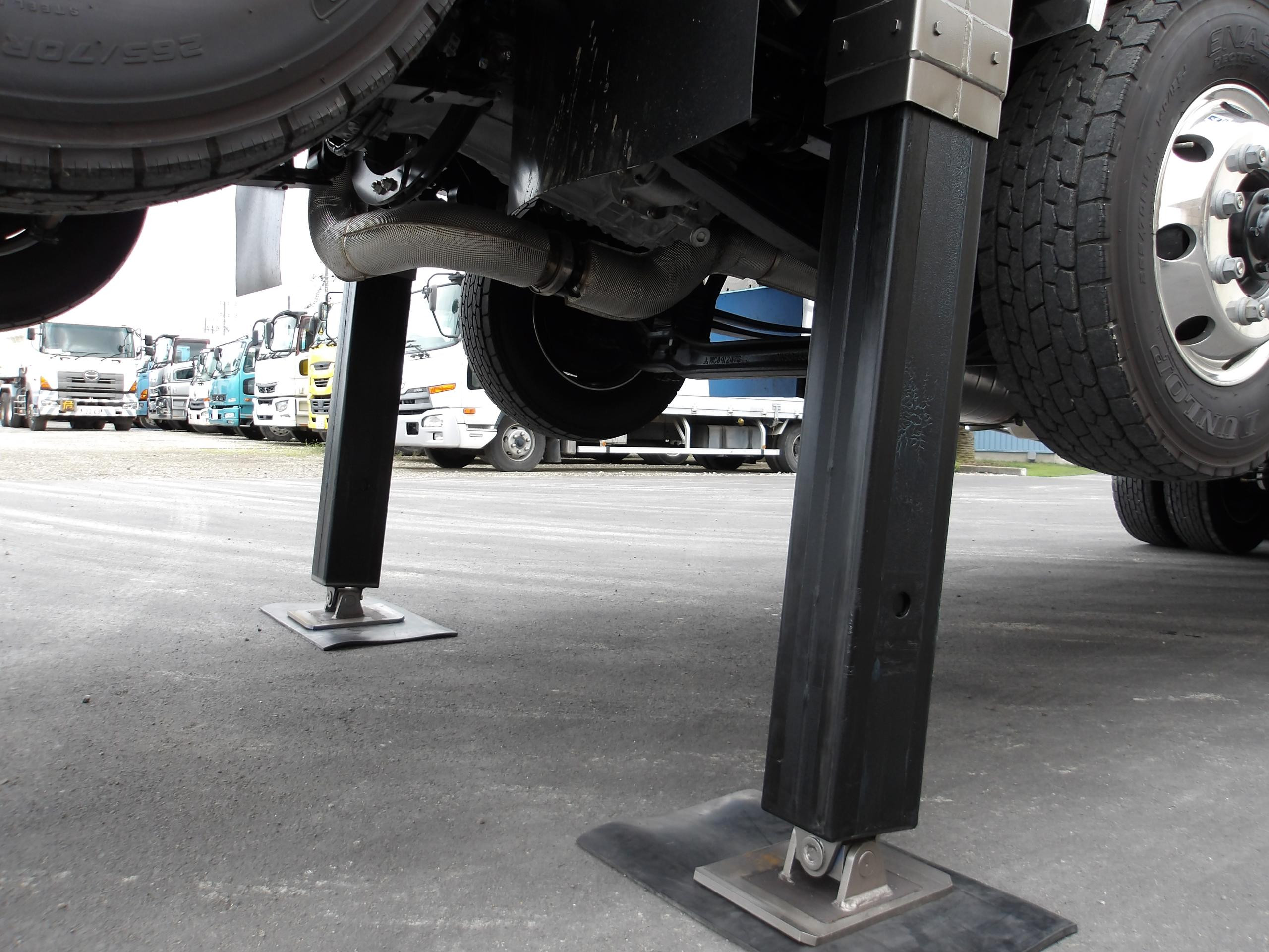 三菱 スーパーグレート 2PG-FS80VZ(8x4)の写真13