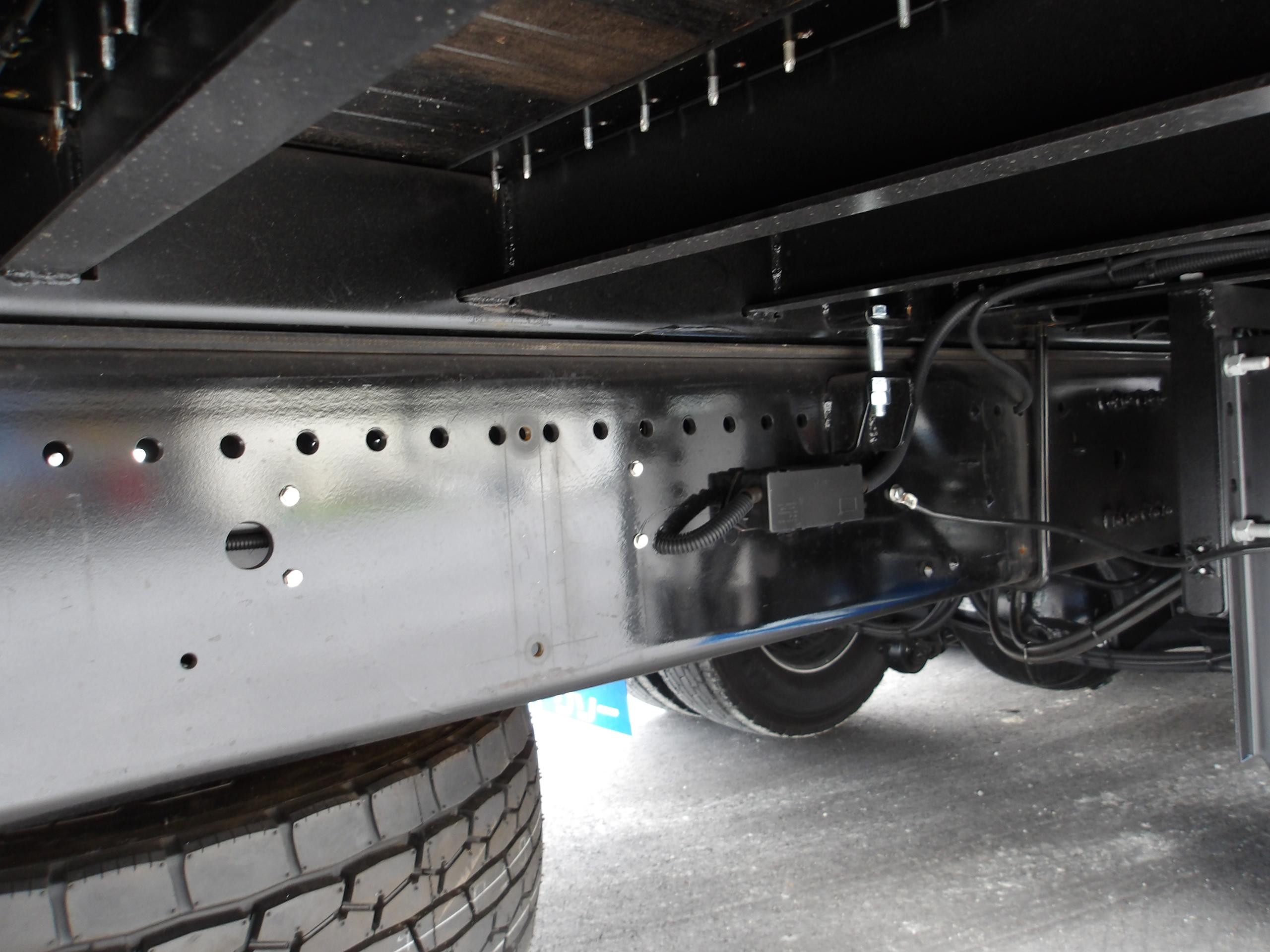 三菱 スーパーグレート 2PG-FS80VZ(8x4)の写真16