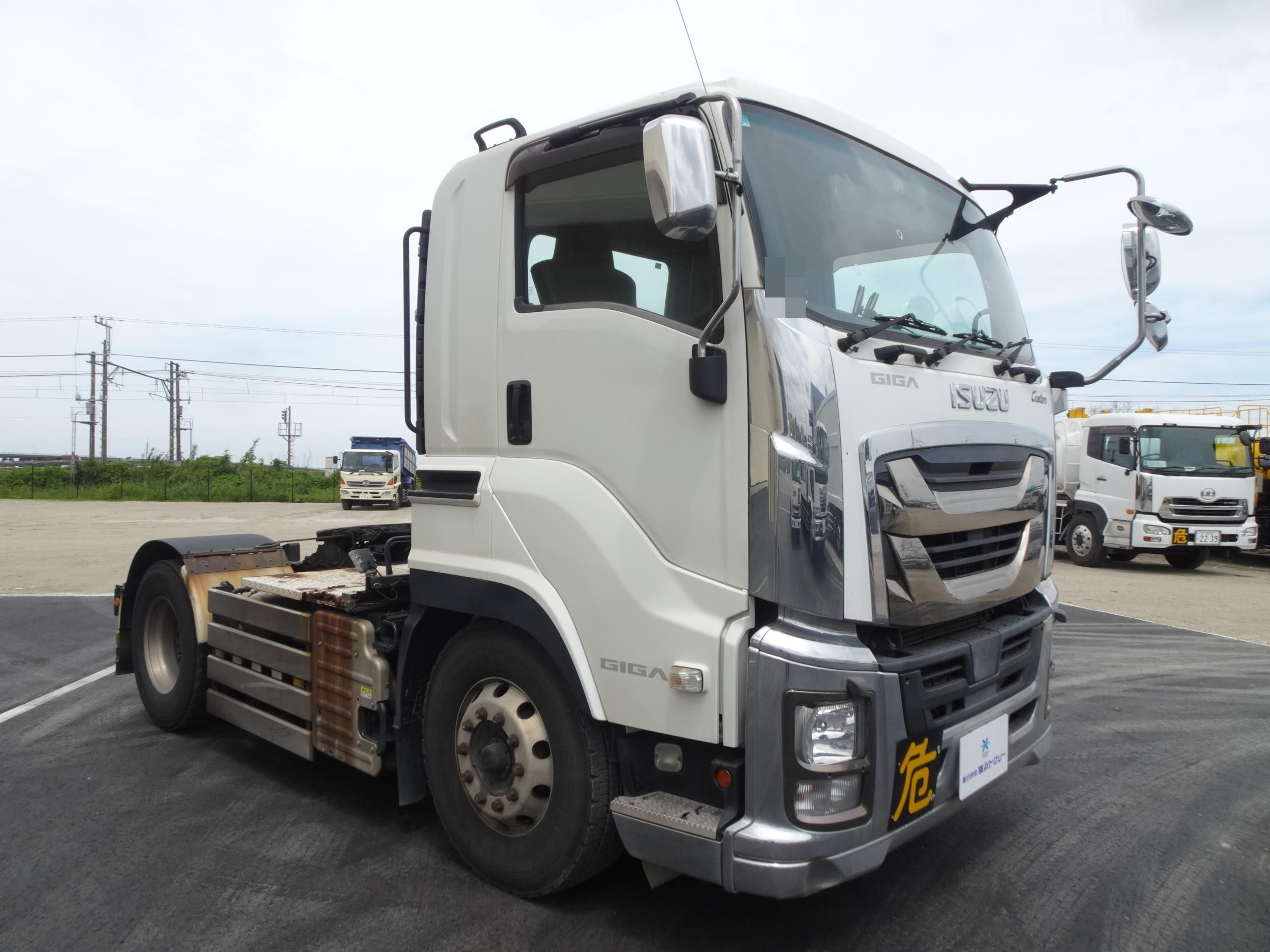 いすゞ ギガ QKG-EXD52BD(2WD)の写真3