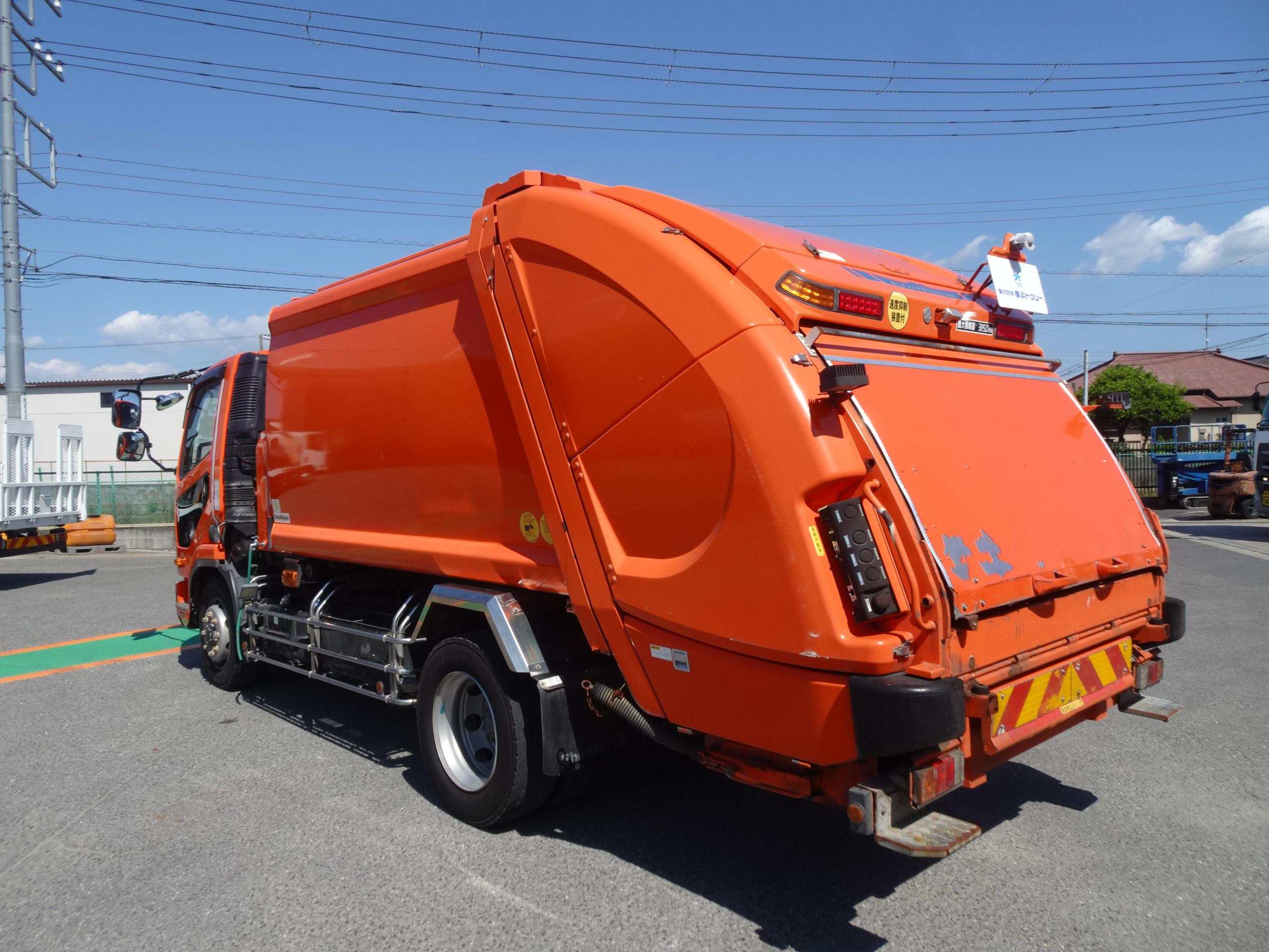 三菱 ファイター TKG-FK72FY(2WD)の写真2