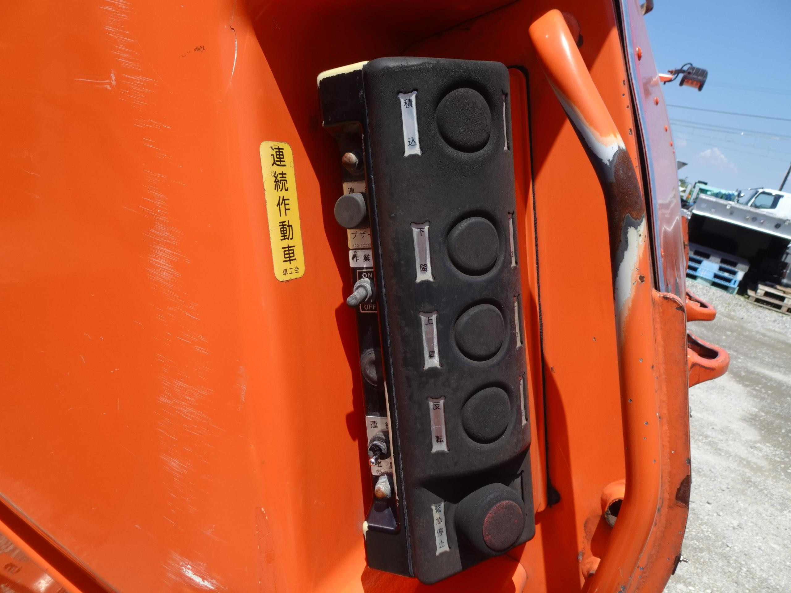 三菱 ファイター TKG-FK72FY(2WD)の写真7