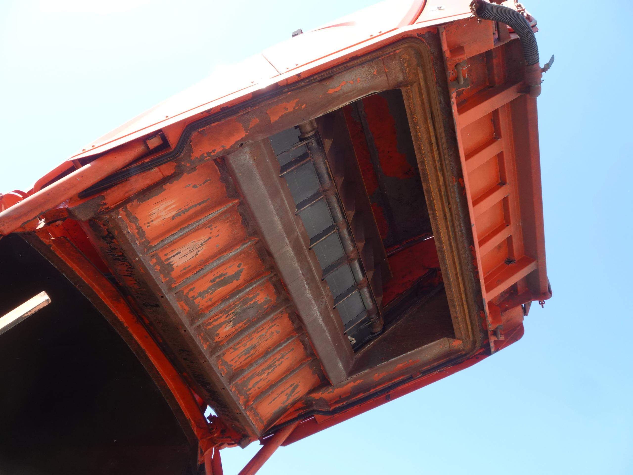 三菱 ファイター TKG-FK72FY(2WD)の写真9