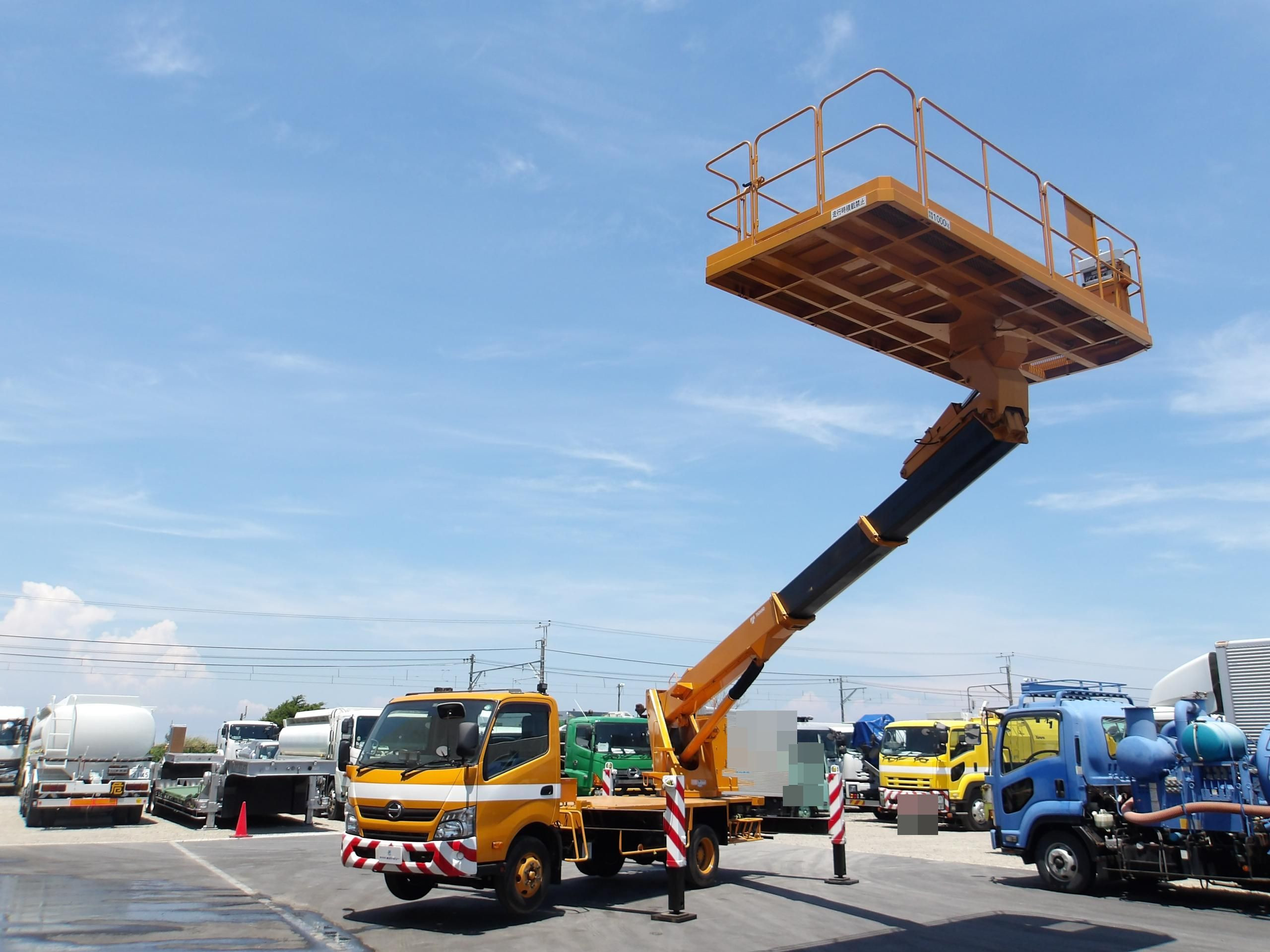 日野 デュトロ TKG-XZU710M(2WD)の写真5