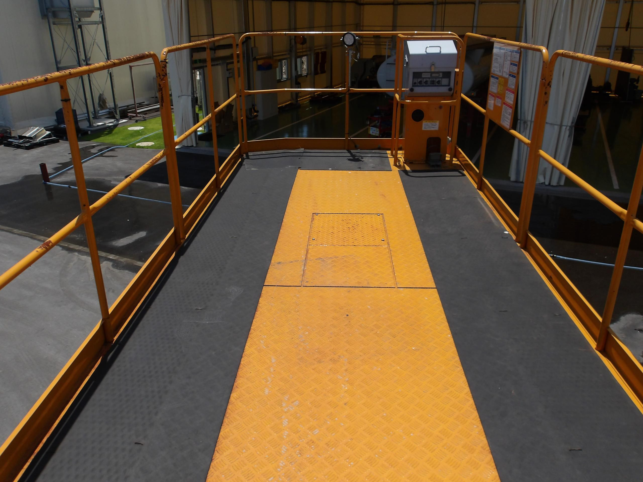 日野 デュトロ TKG-XZU710M(2WD)の写真9