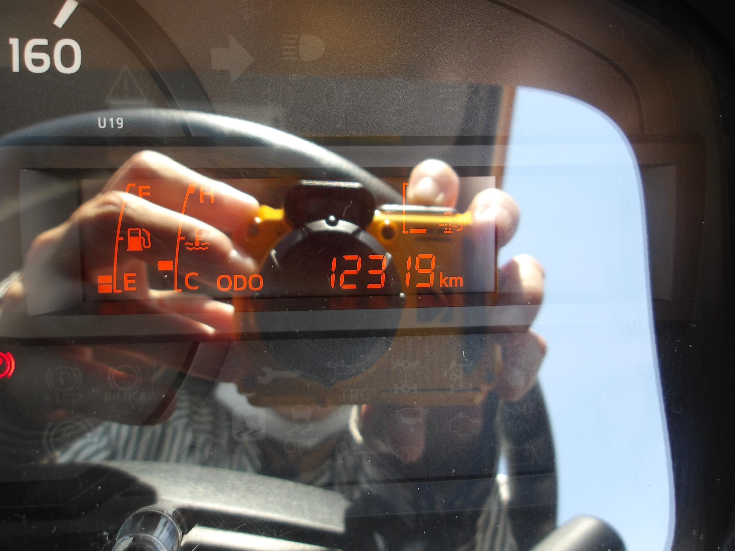 日野 デュトロ TKG-XZU710M(2WD)の写真23