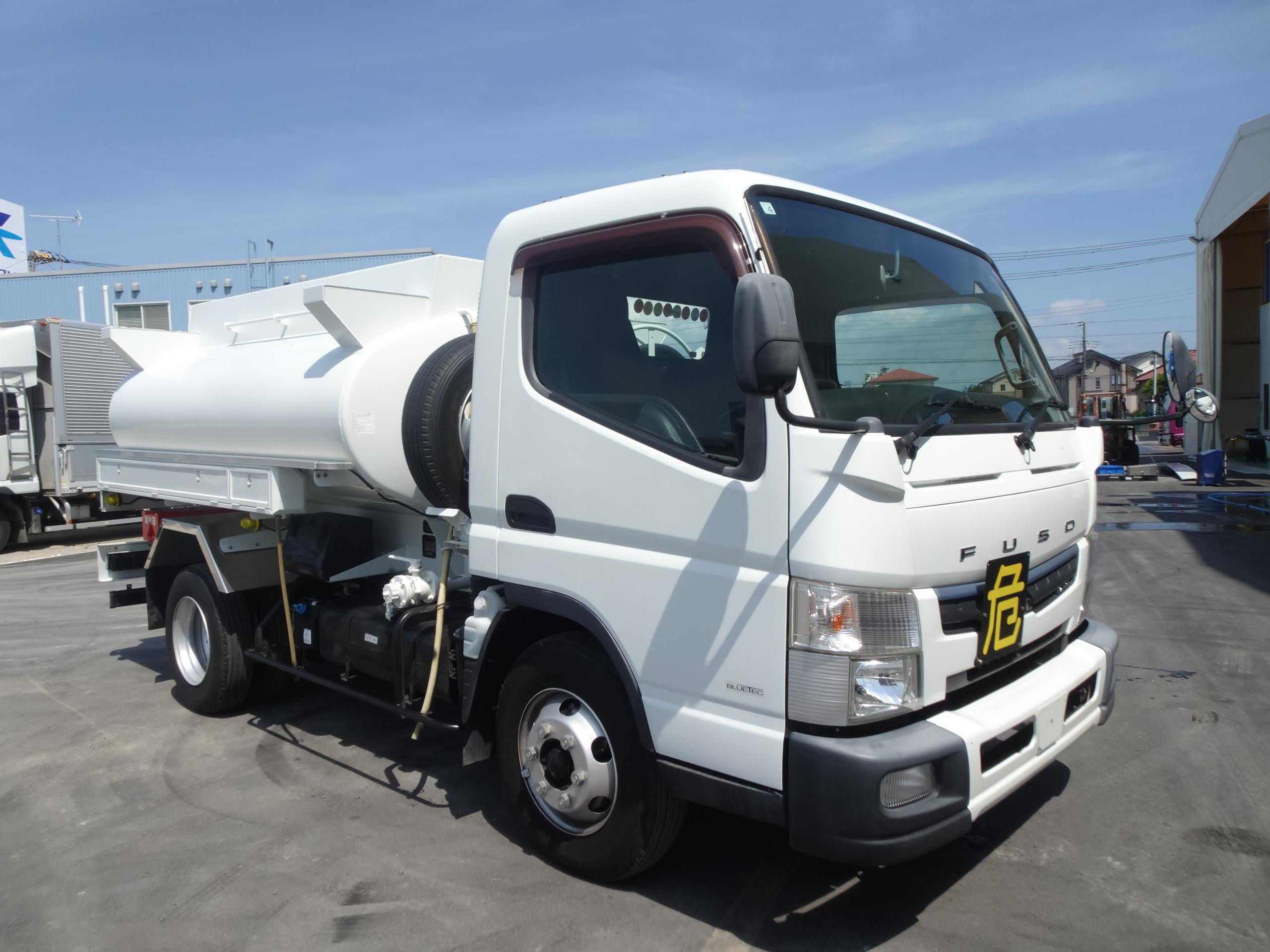 三菱 キャンター TPG-FEB90(2WD)の写真3