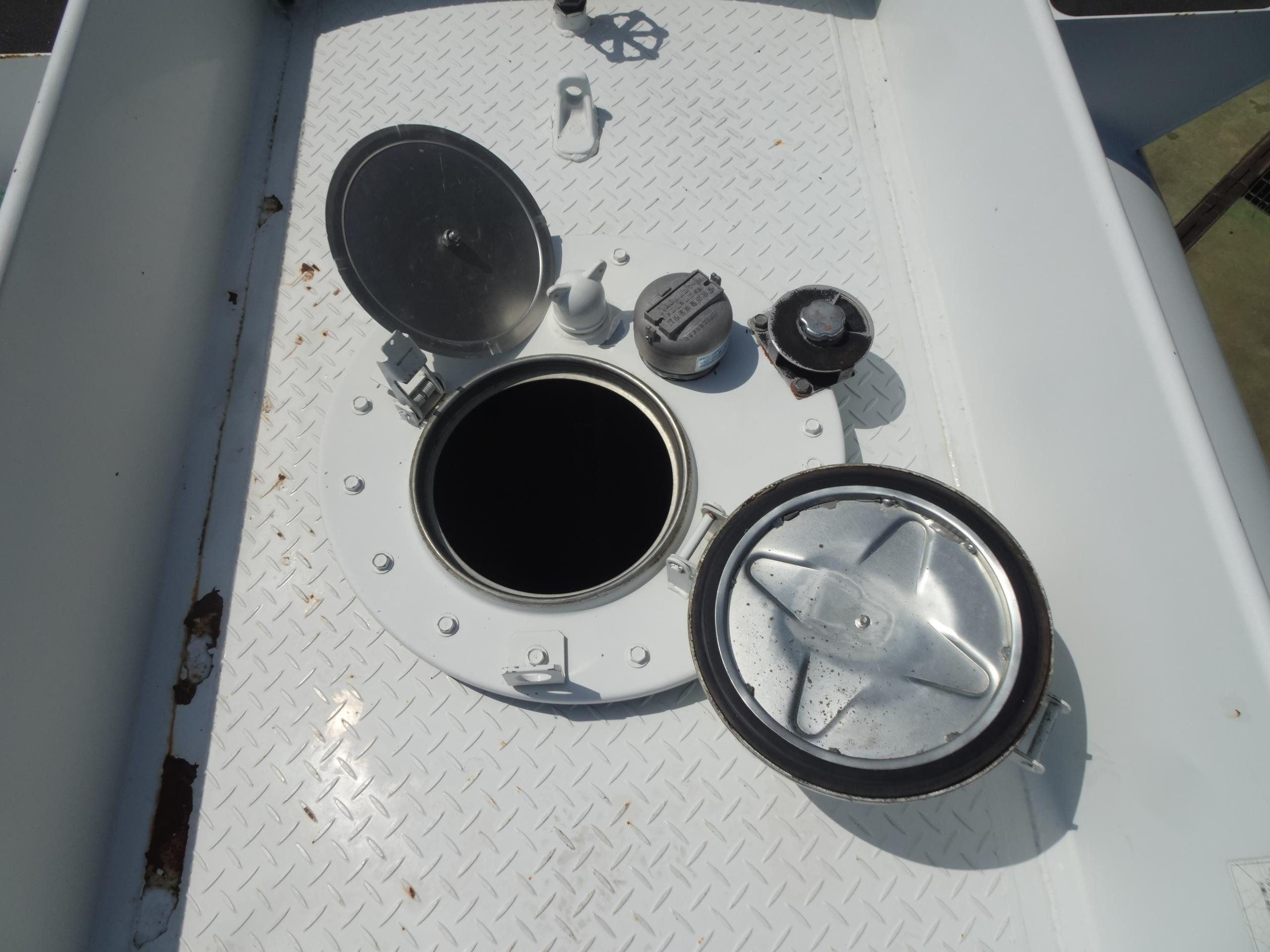 三菱 キャンター TPG-FEB90(2WD)の写真10