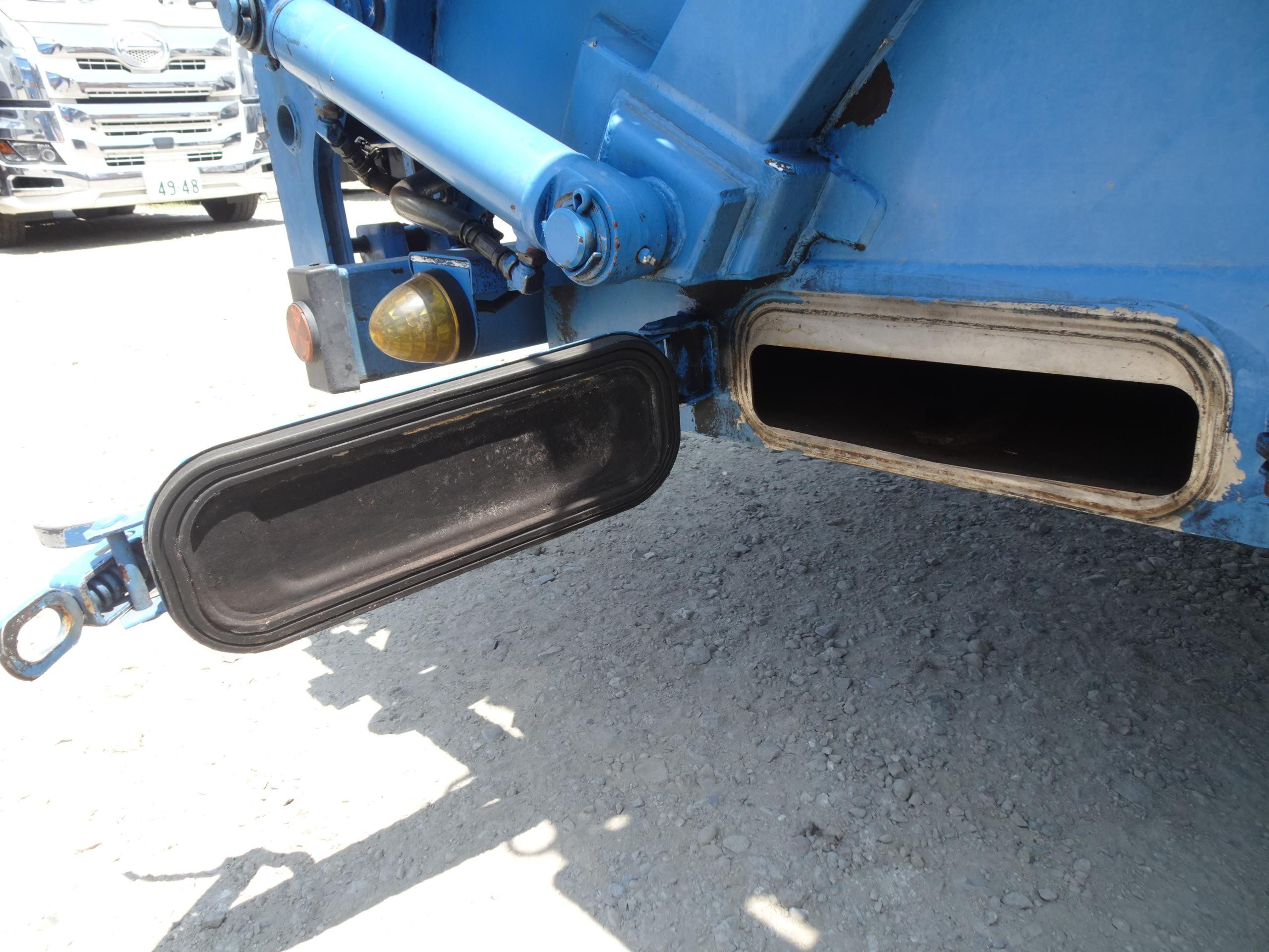 日野 レンジャー QKG-FJ7JGAA(2WD)の写真13