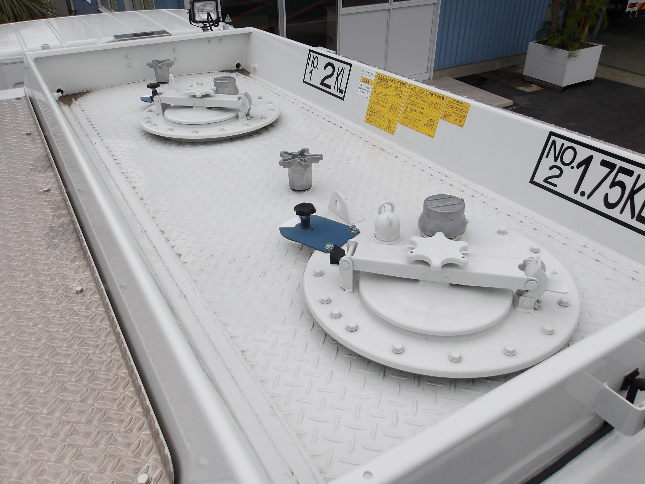 三菱 キャンター 2PG-FEA80(2WD)の写真9