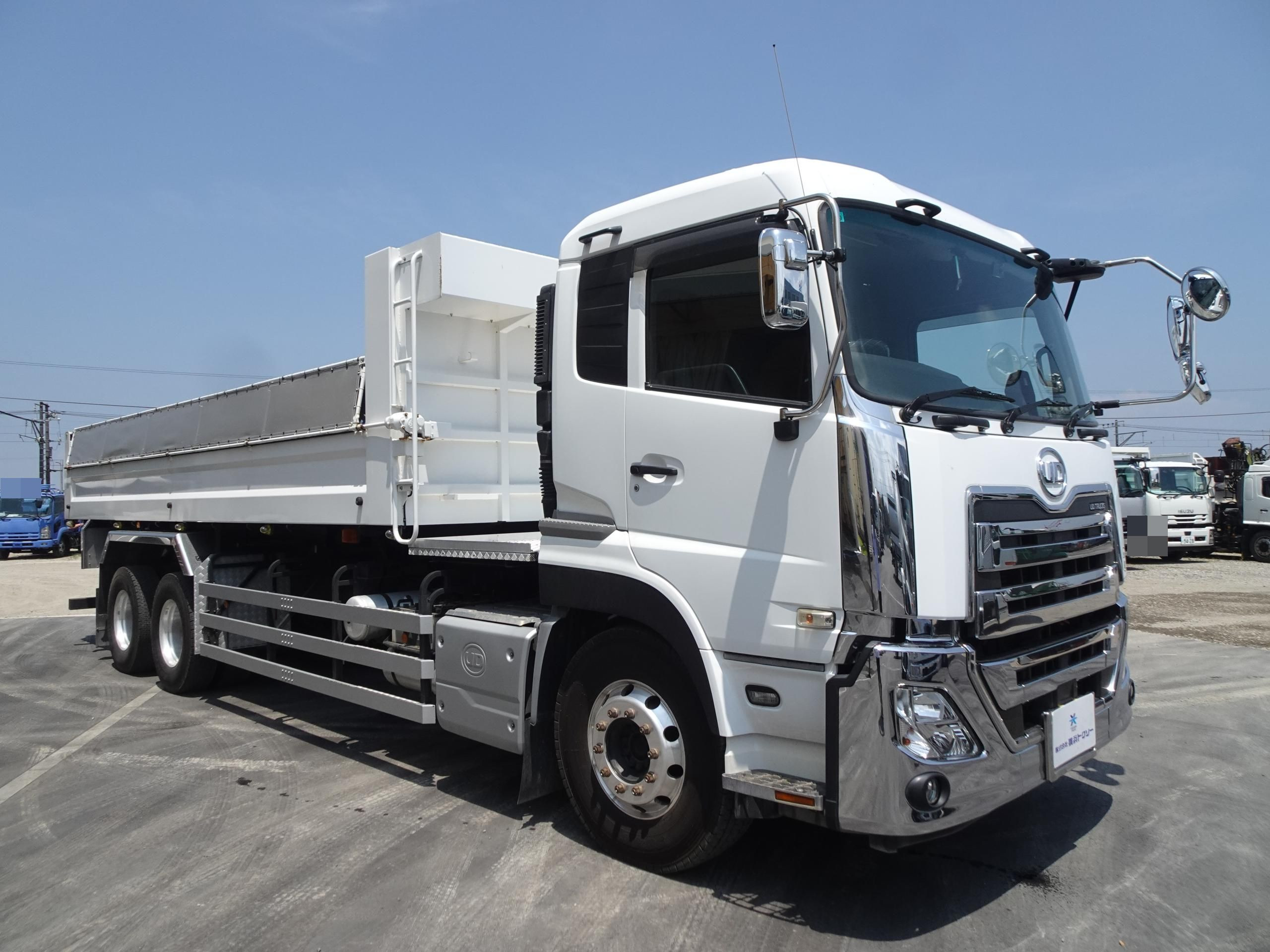 UD クオン 2PG-CW5CL(6x4)の写真3