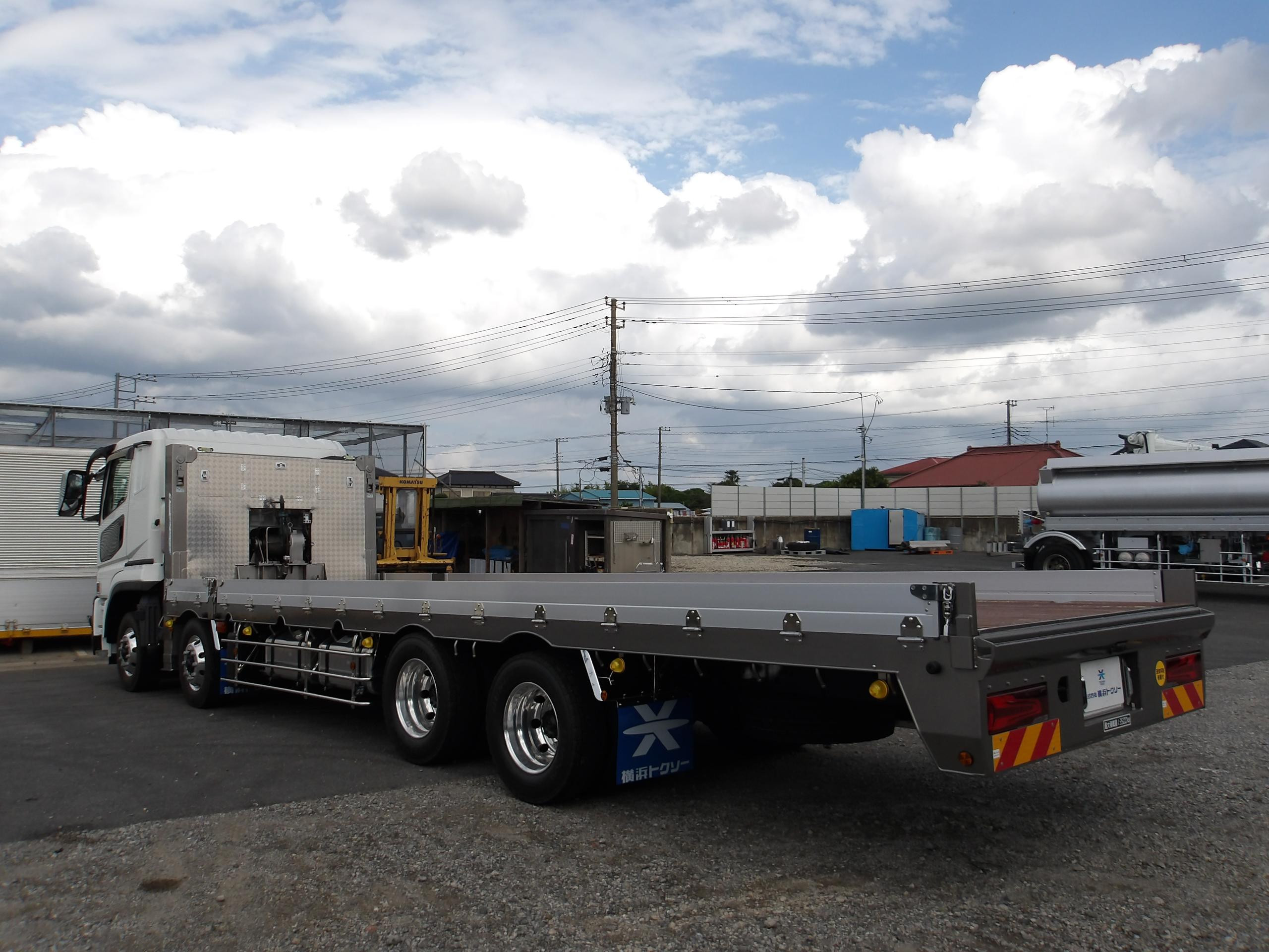 三菱 スーパーグレート 2PG-FS80VZ(8x4)の写真2