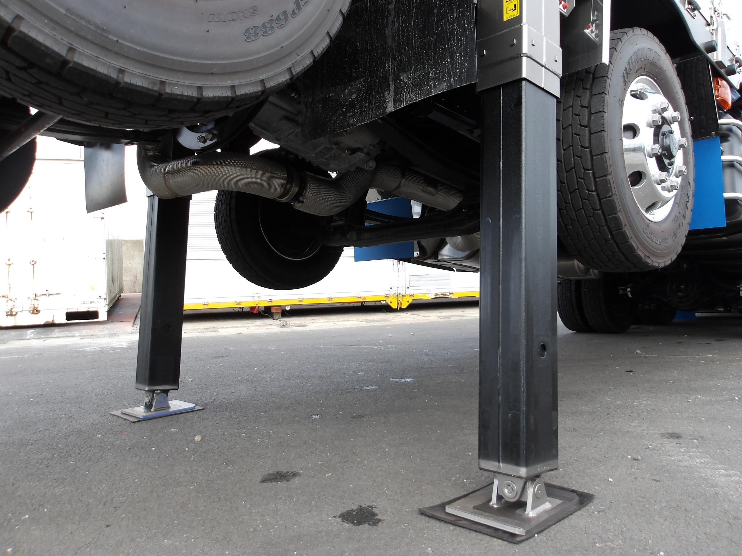 三菱 スーパーグレート 2PG-FS80VZ(8x4)の写真13