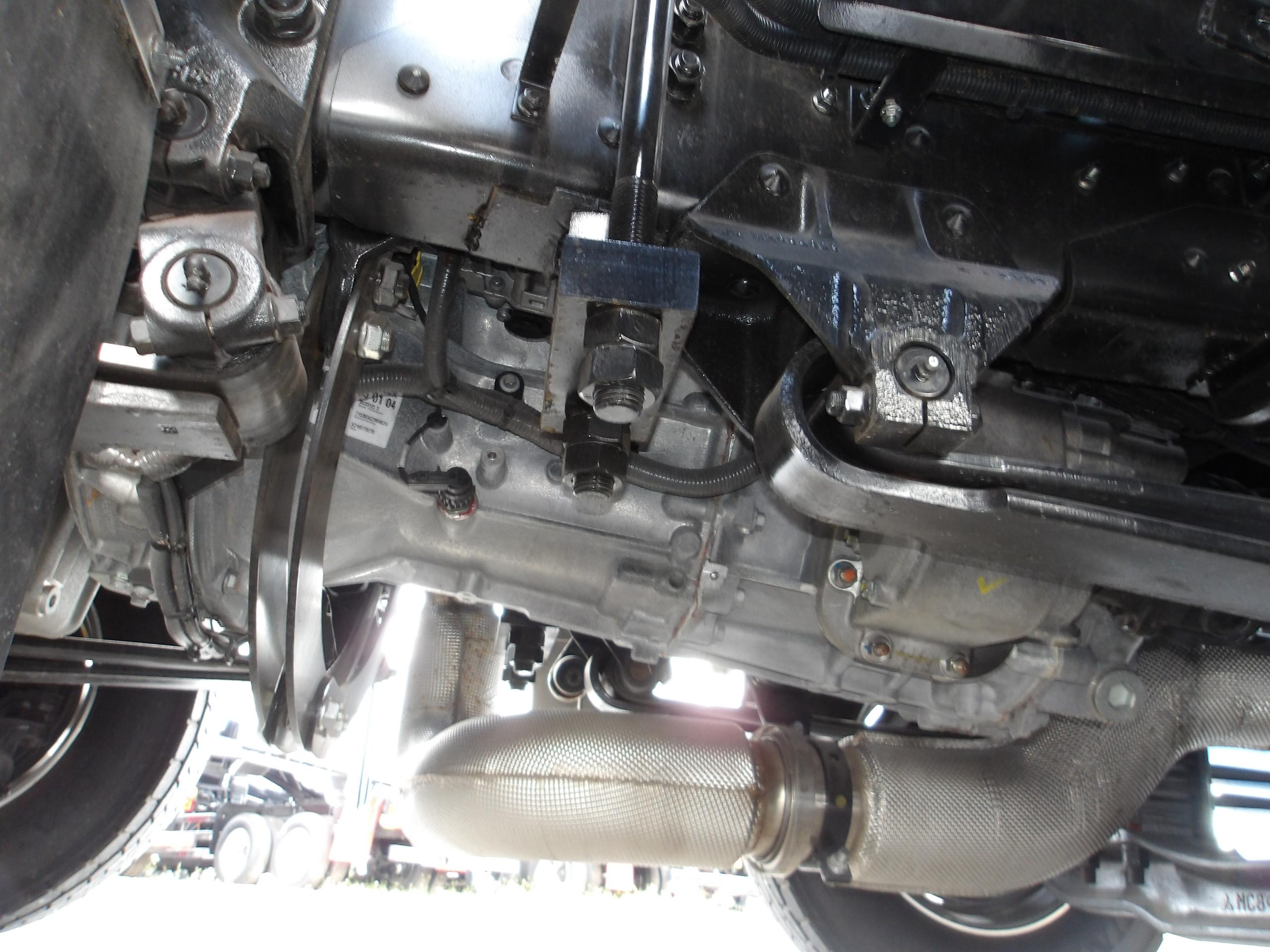 三菱 スーパーグレート 2PG-FS80VZ(8x4)の写真17