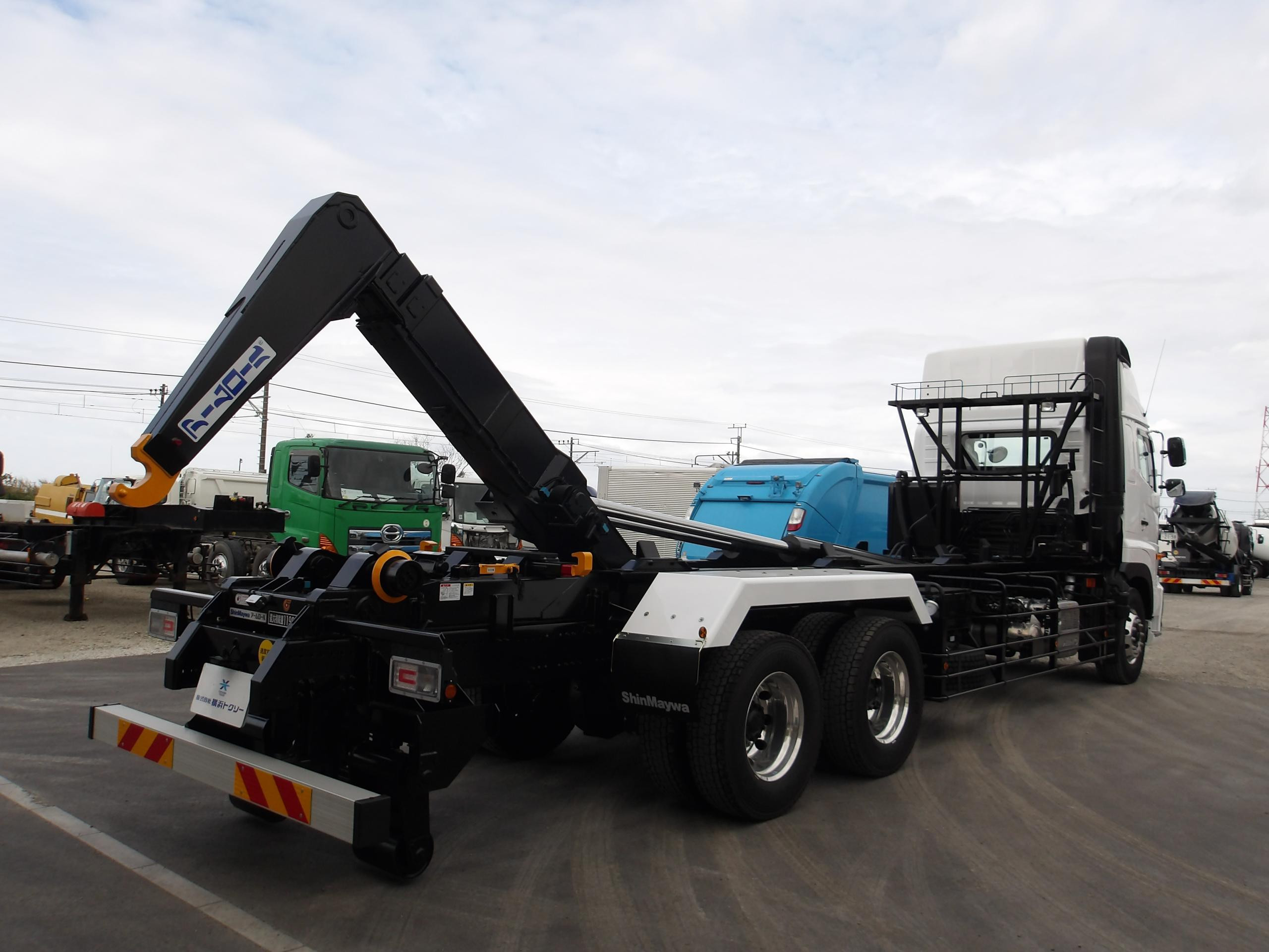 日野 プロフィア 2DG-FS1AHE(6x4)の写真5