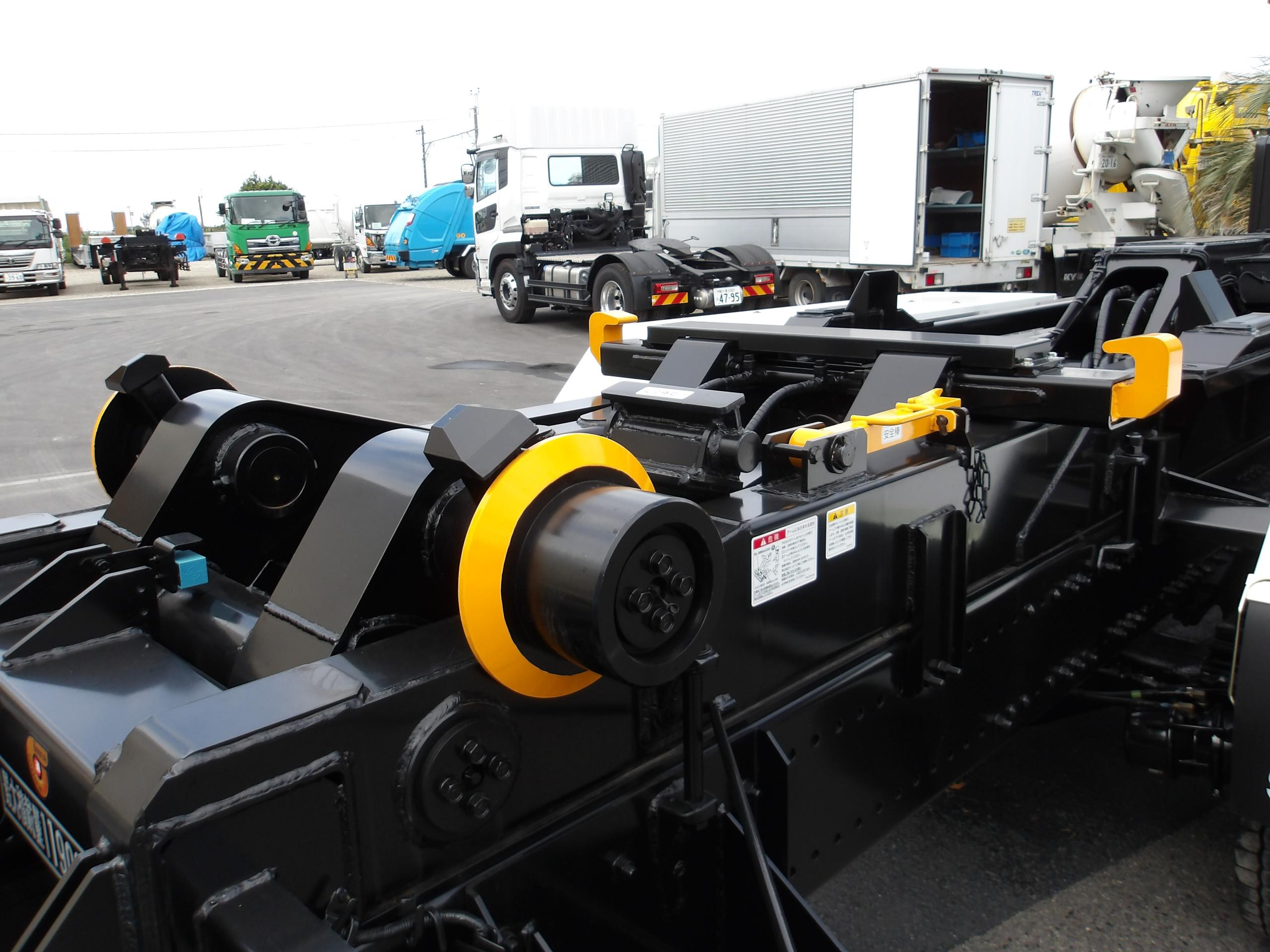 日野 プロフィア 2DG-FS1AHE(6x4)の写真9