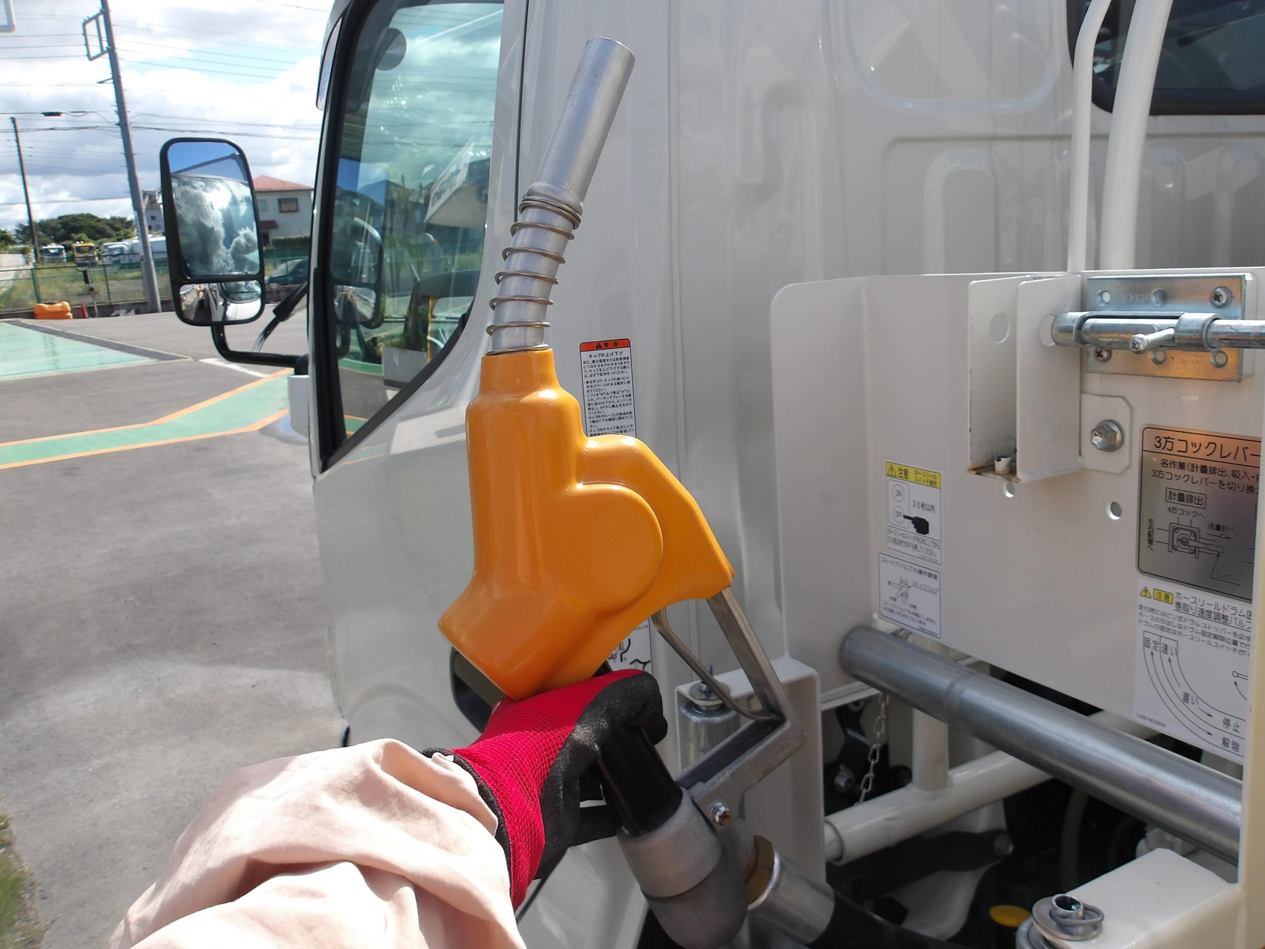 日野 デュトロ 2DG-XZU675M(4WD)の写真6