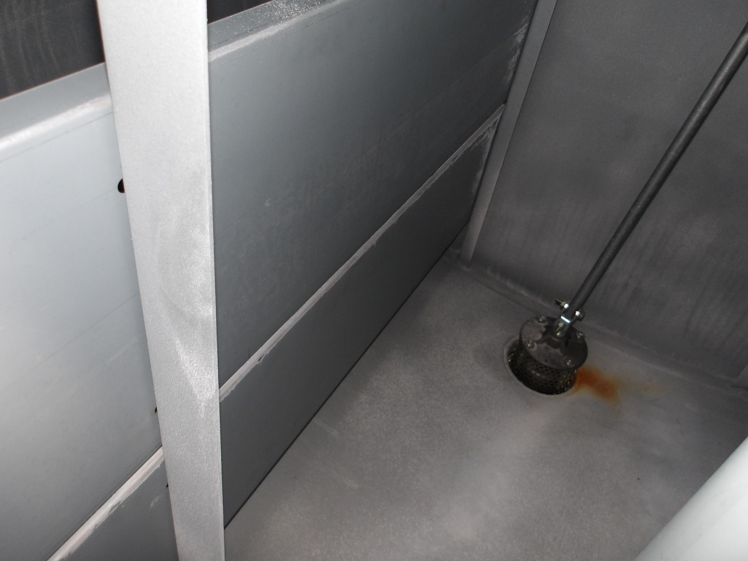 日野 デュトロ 2DG-XZU675M(4WD)の写真11