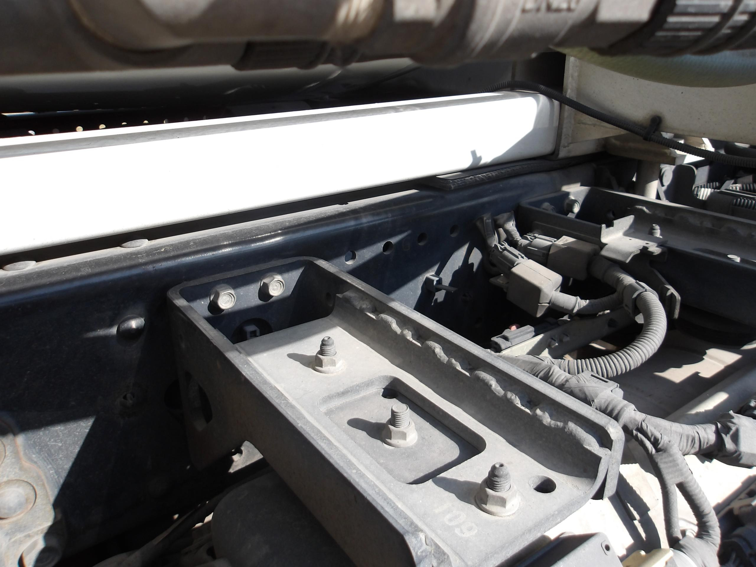 いすゞ フォワード 2PG-FTR90U2(2WD)の写真13