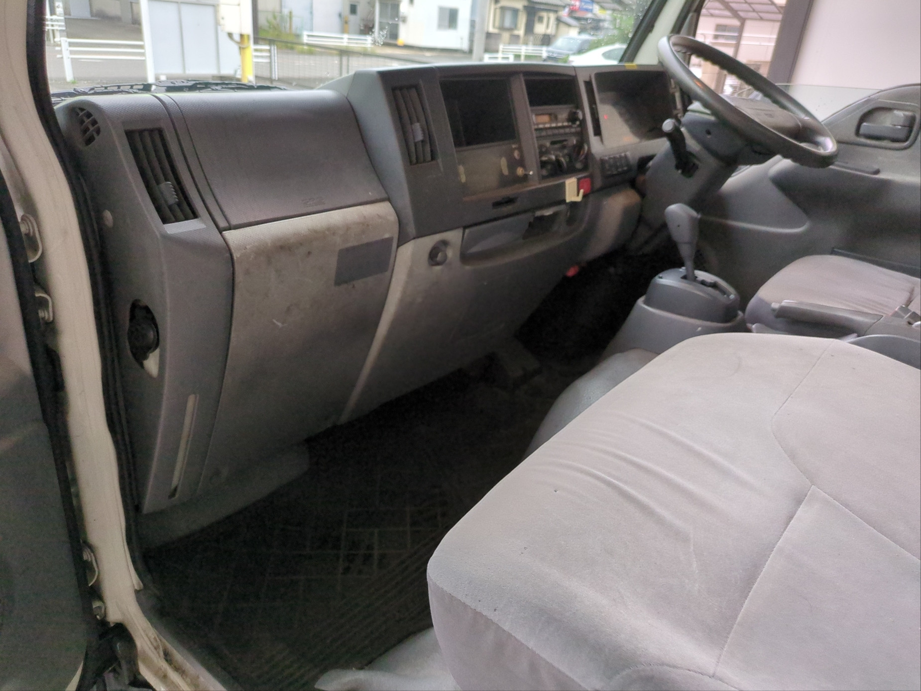 マツダ タイタン TKG-LHR85AN(2WD)の写真2