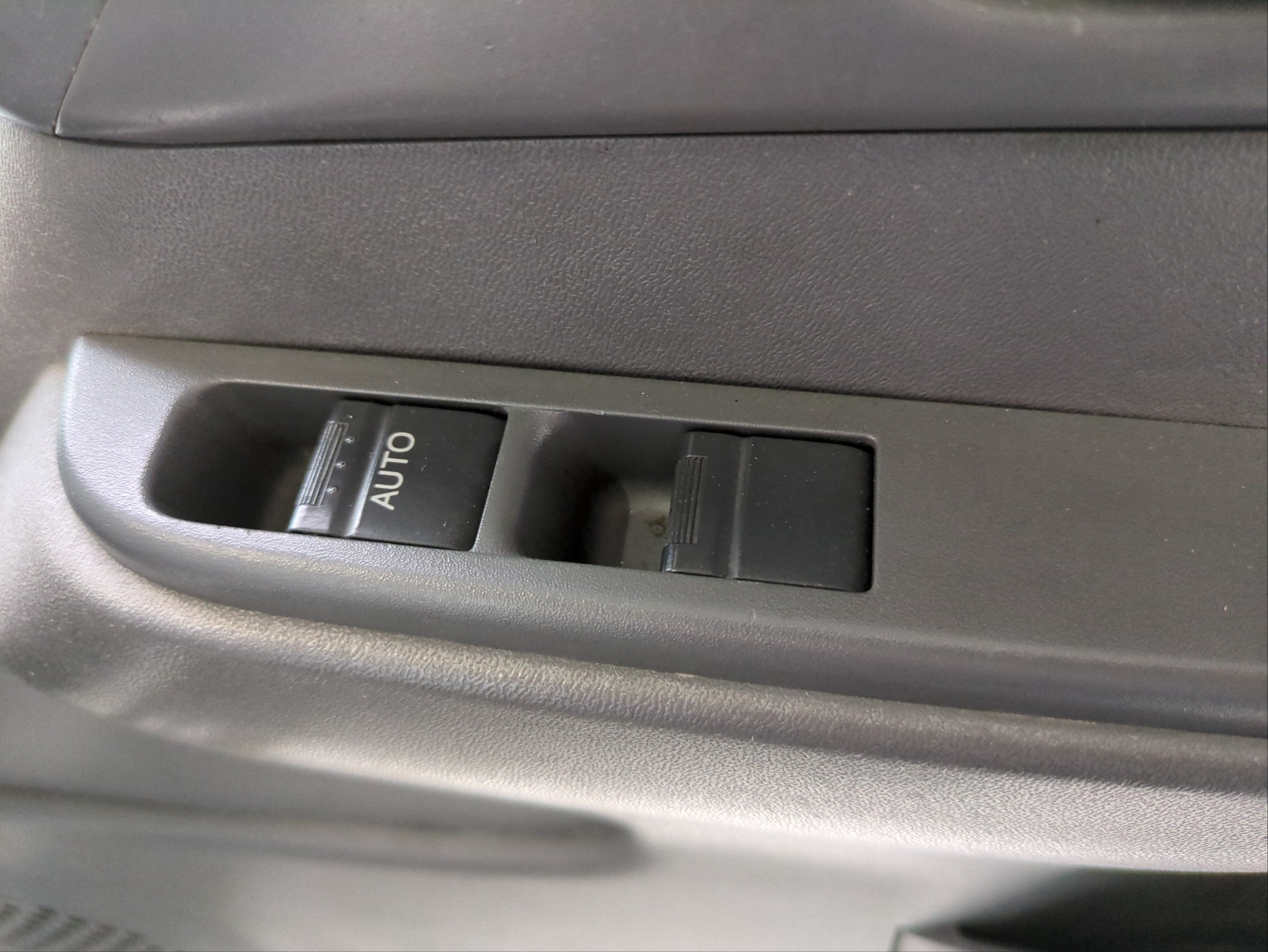 いすゞ エルフ TKG-NHS85AN(4WD)の写真25