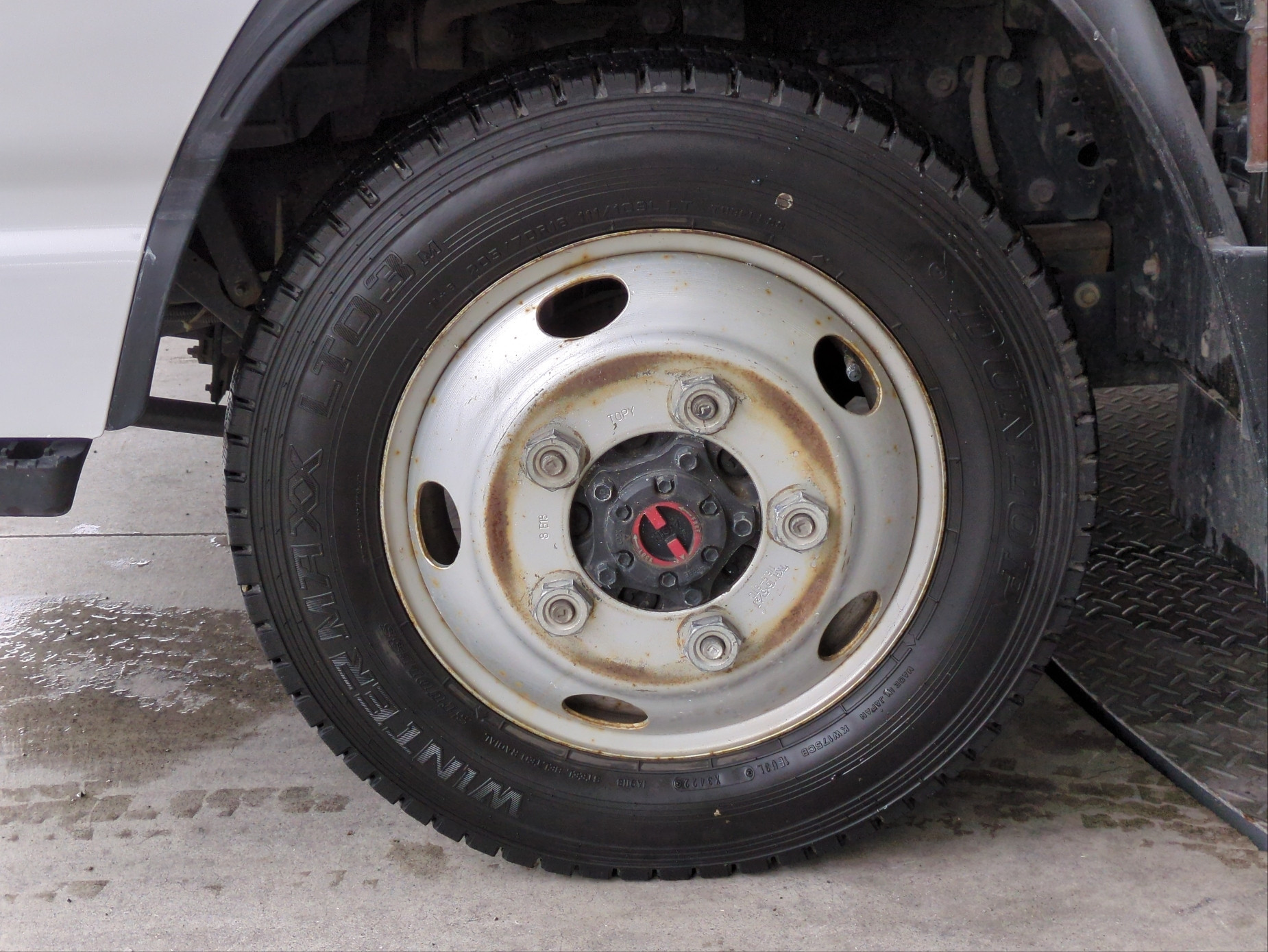 いすゞ エルフ TKG-NHS85AN(4WD)の写真35