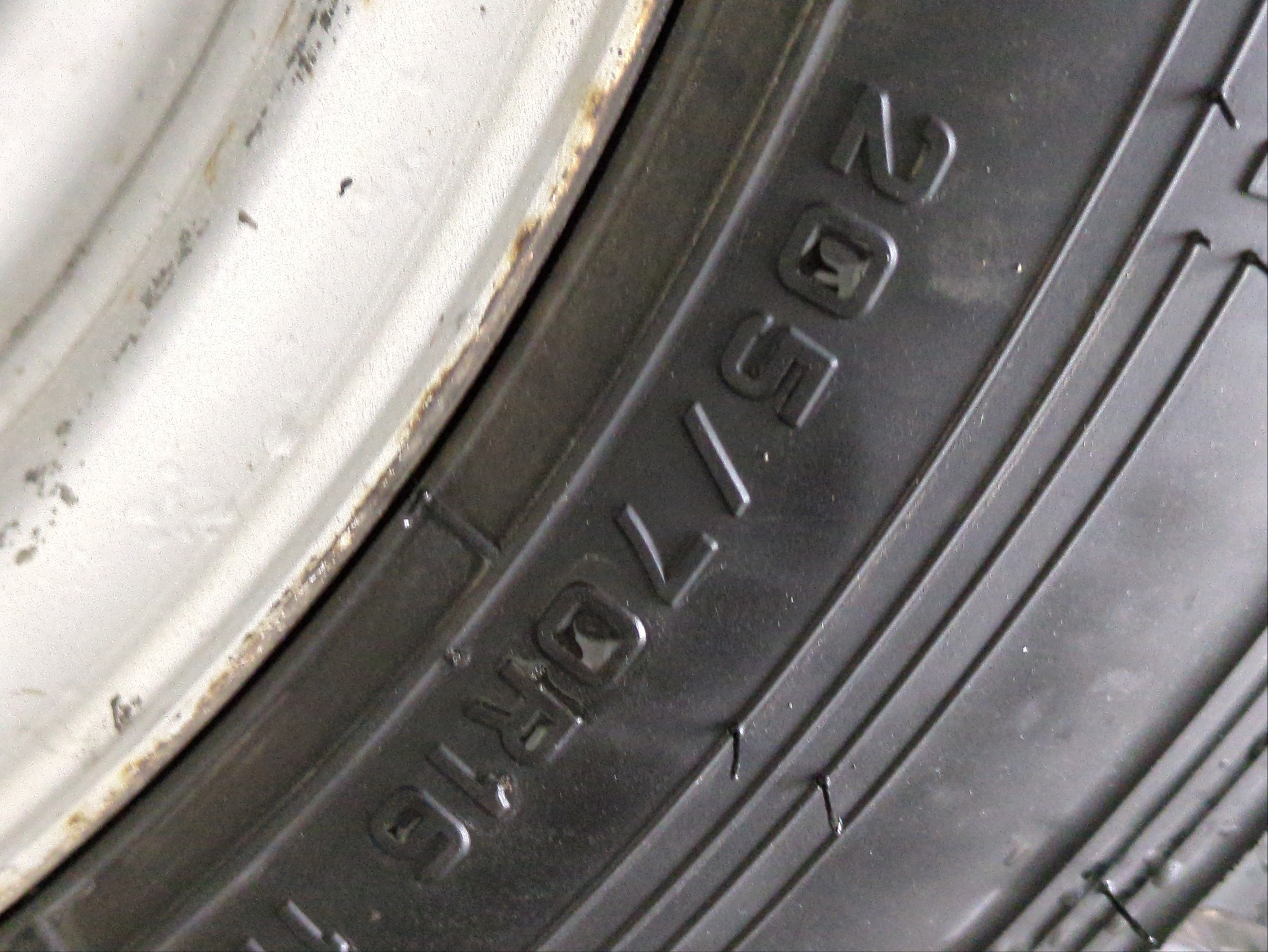 いすゞ エルフ TKG-NHS85AN(4WD)の写真38