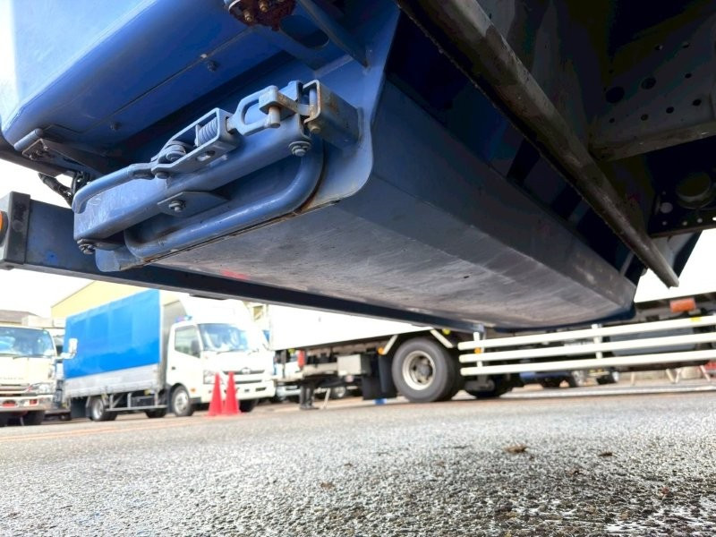 いすゞ エルフ TPG-NPR85ANの写真18